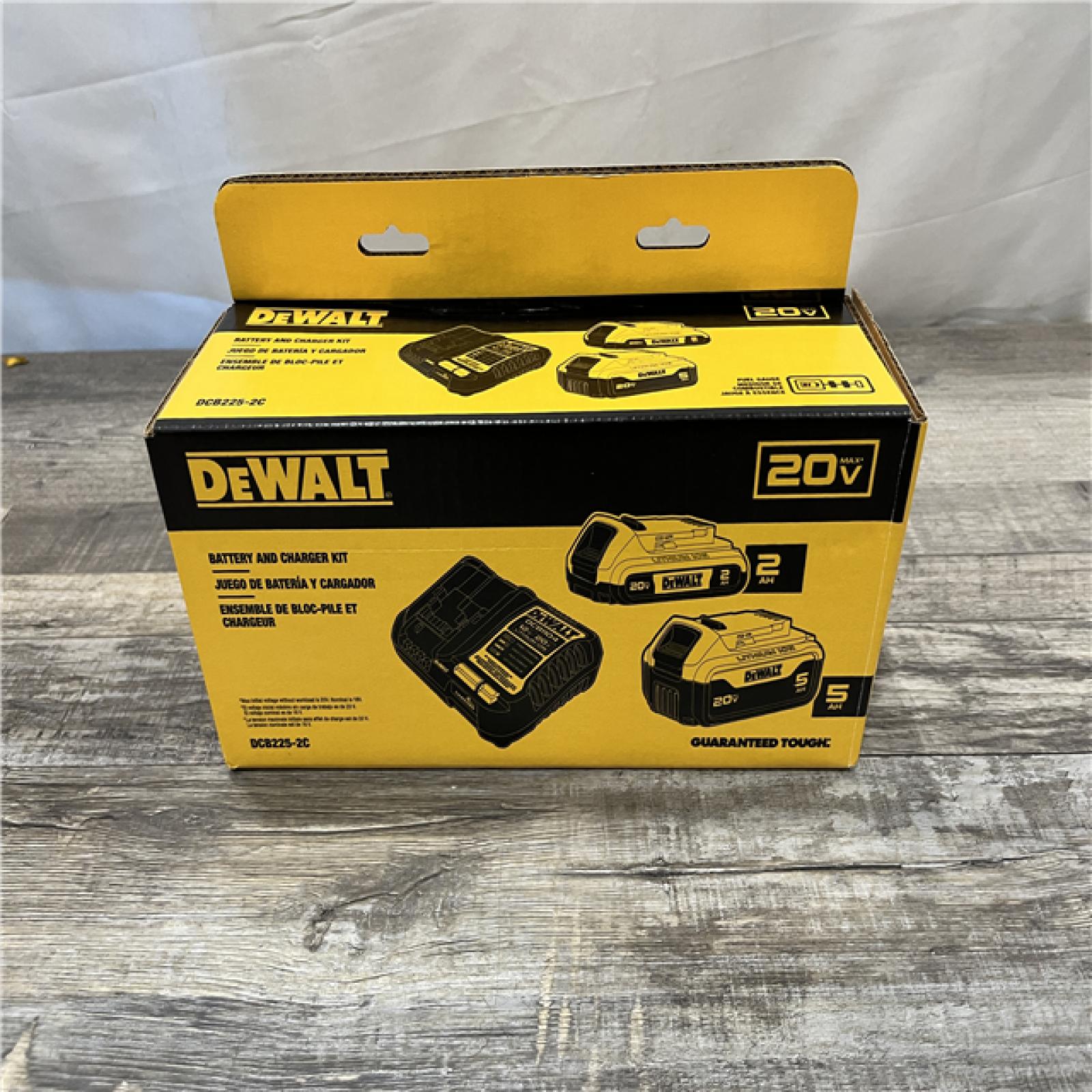 NEW DEWALT 20V MAX Lithium-Ion Battery Kit with 5.0Ah and 2.0Ah Battery and Charger