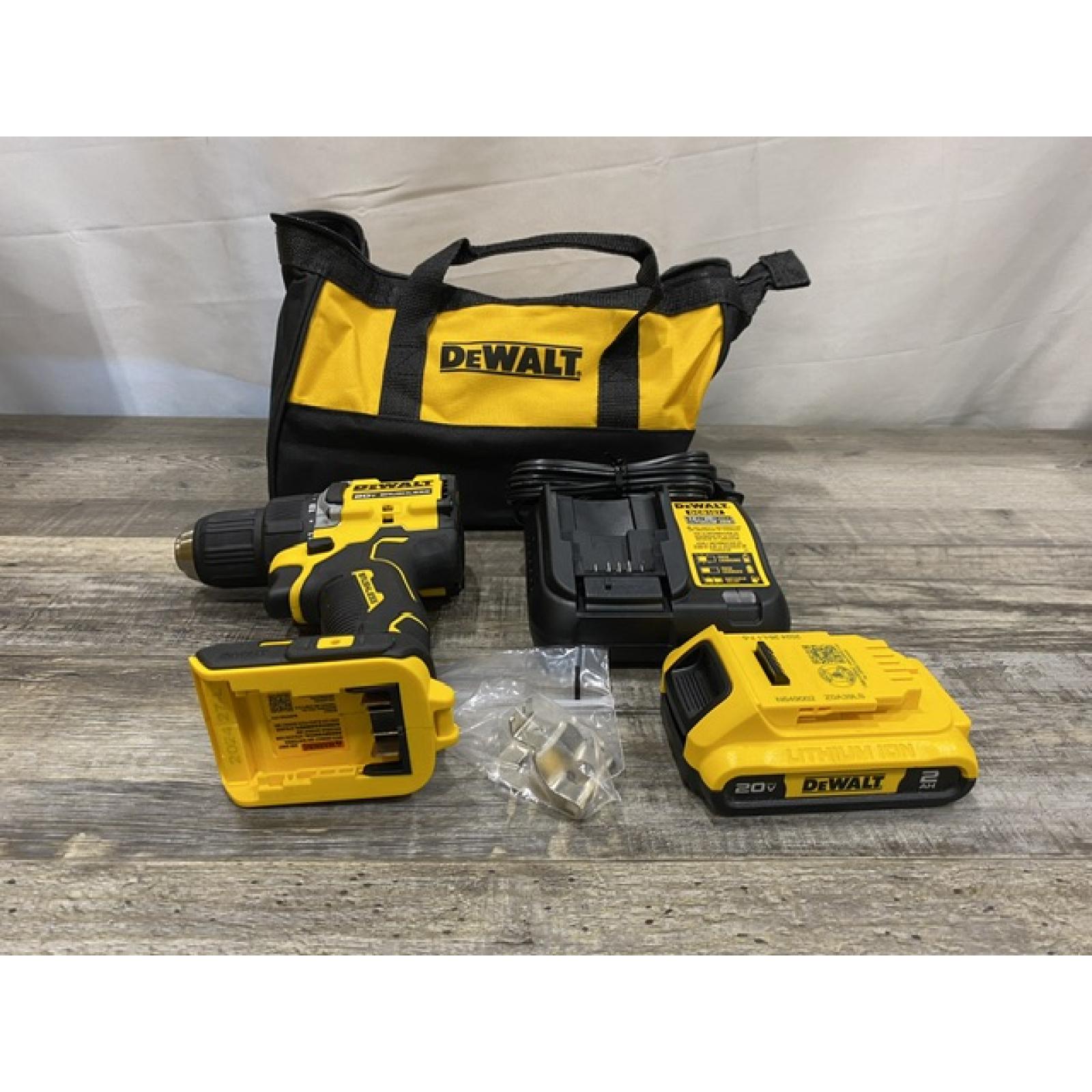 AS-IS DEWALT Atomic 20V Lithium-Ion Cordless Compact 1/2 in. Drill/Driver Kit