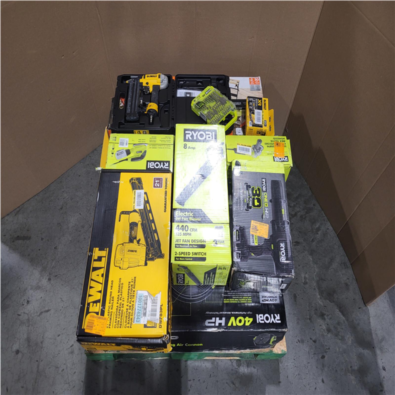 CALIFORNIA AS-IS TOOL PALLET