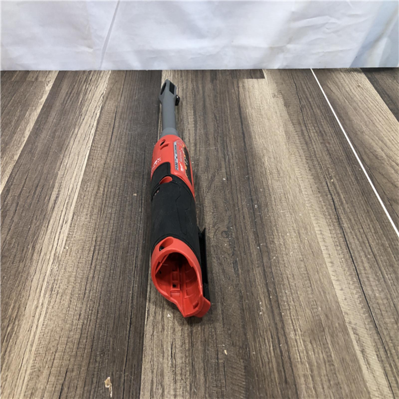 AS-IS Milwaukee  FUEL 12V Lithium-Ion Brushless Cordless 3/8 in. Extended Reach High Speed Ratchet (Tool Only)