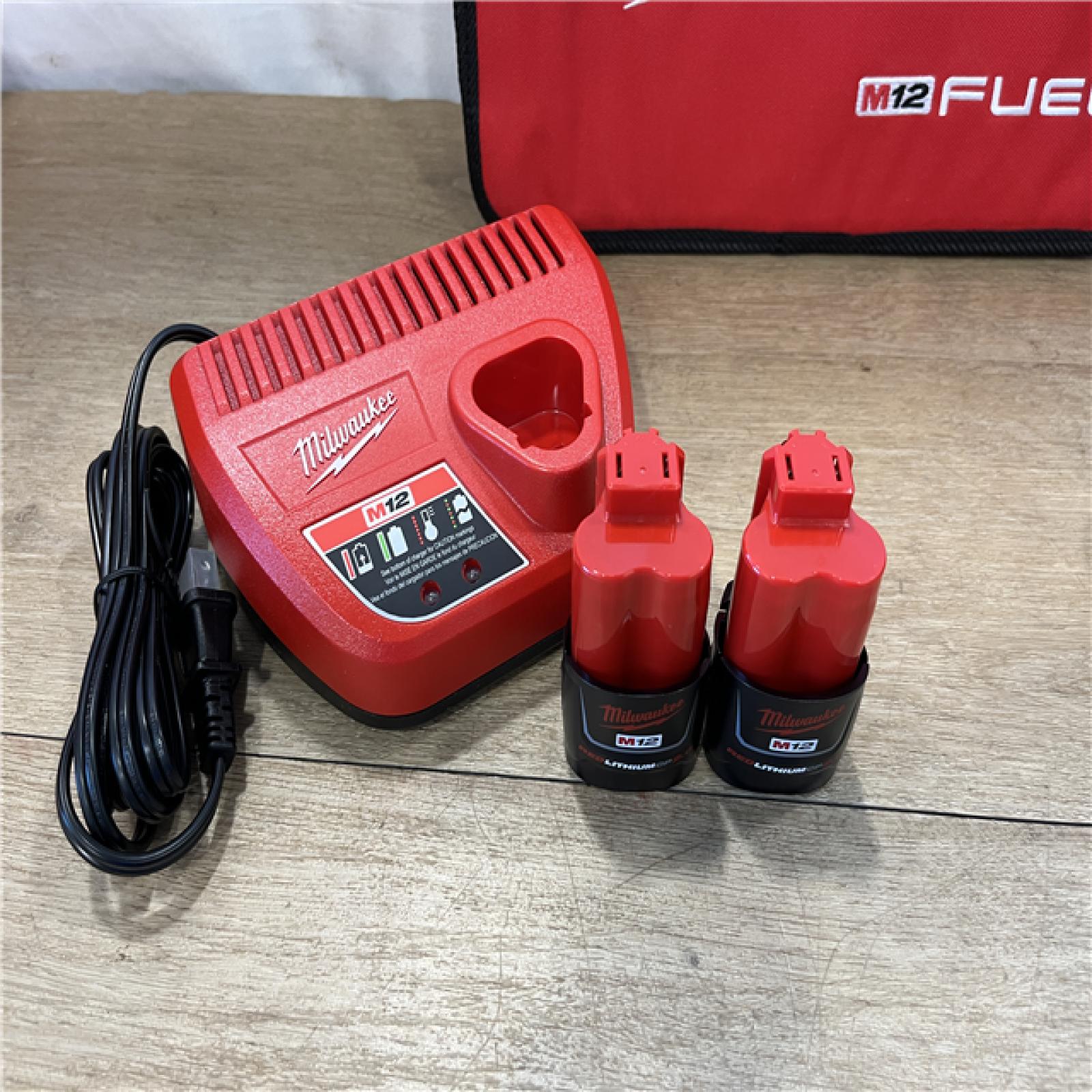 AS-IS Milwaukee FUEL SURGE 12V Lithium-Ion Brushless Cordless 1/4 in. Hex Impact Driver Compact Kit