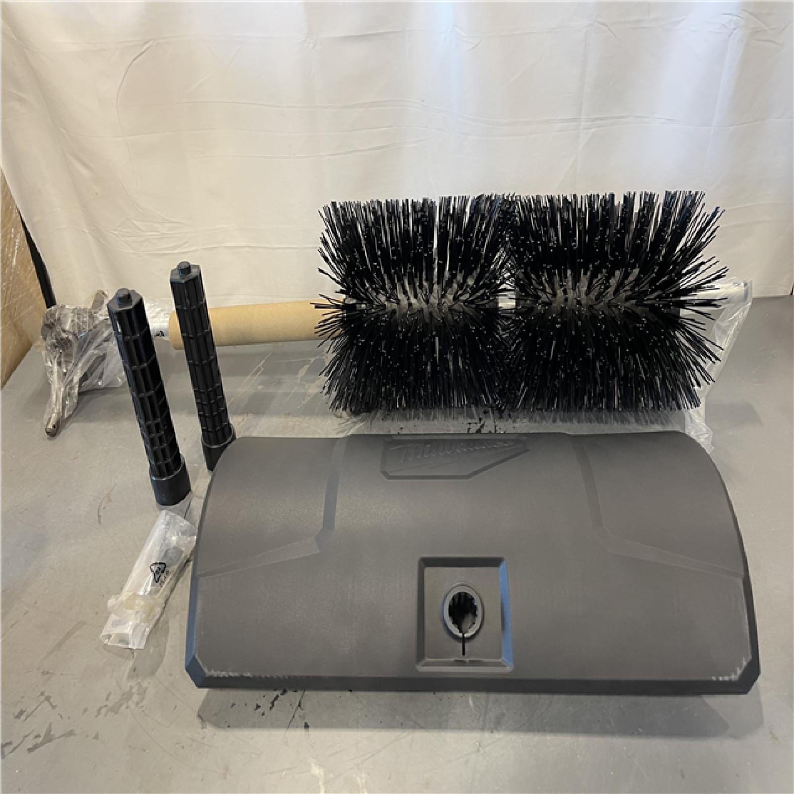 AS-IS - Milwaukee M18 FUEL QUIK-LOK Bristle Brush Attachment
