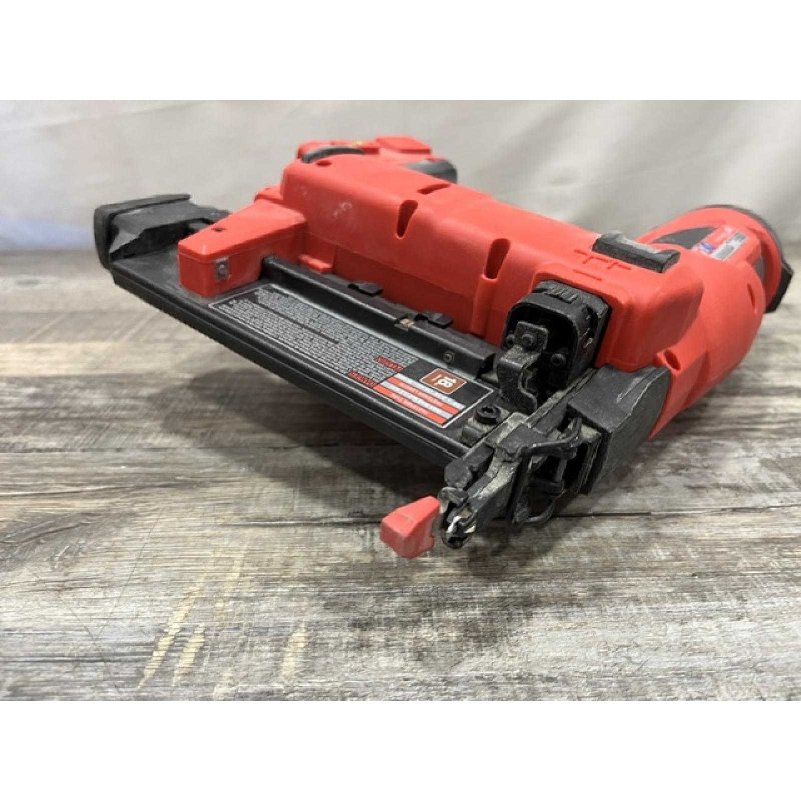 AS-IS Milwaukee FUEL 18-Volt Lithium-Ion Brushless Cordless Gen II 18-Gauge Brad Nailer (Tool-Only)