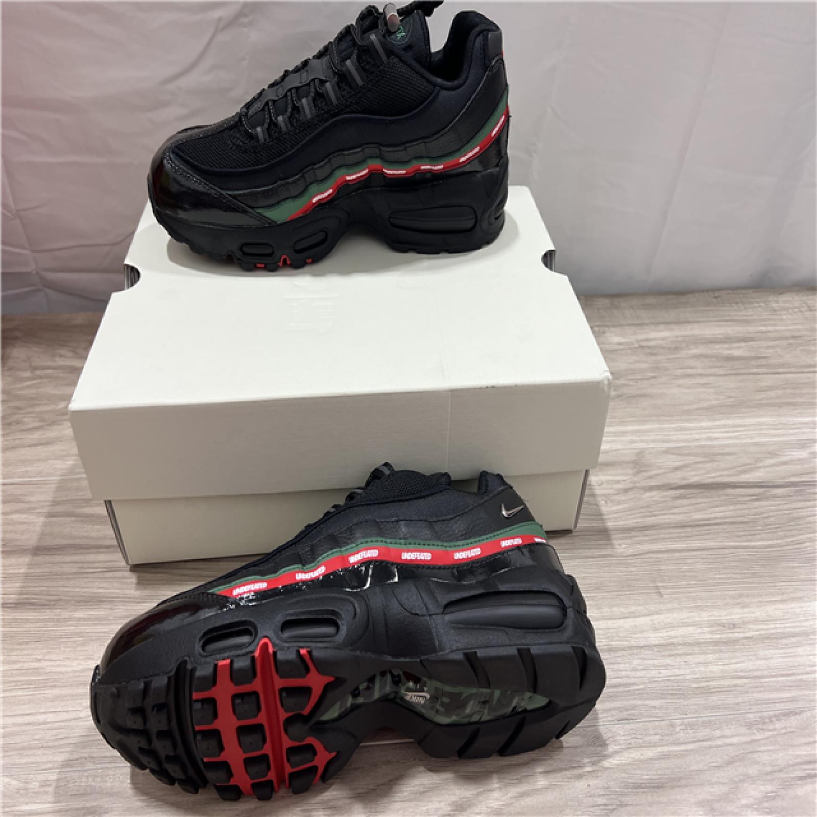 Nike Air Max 95 SP - Black - SZ 8.5