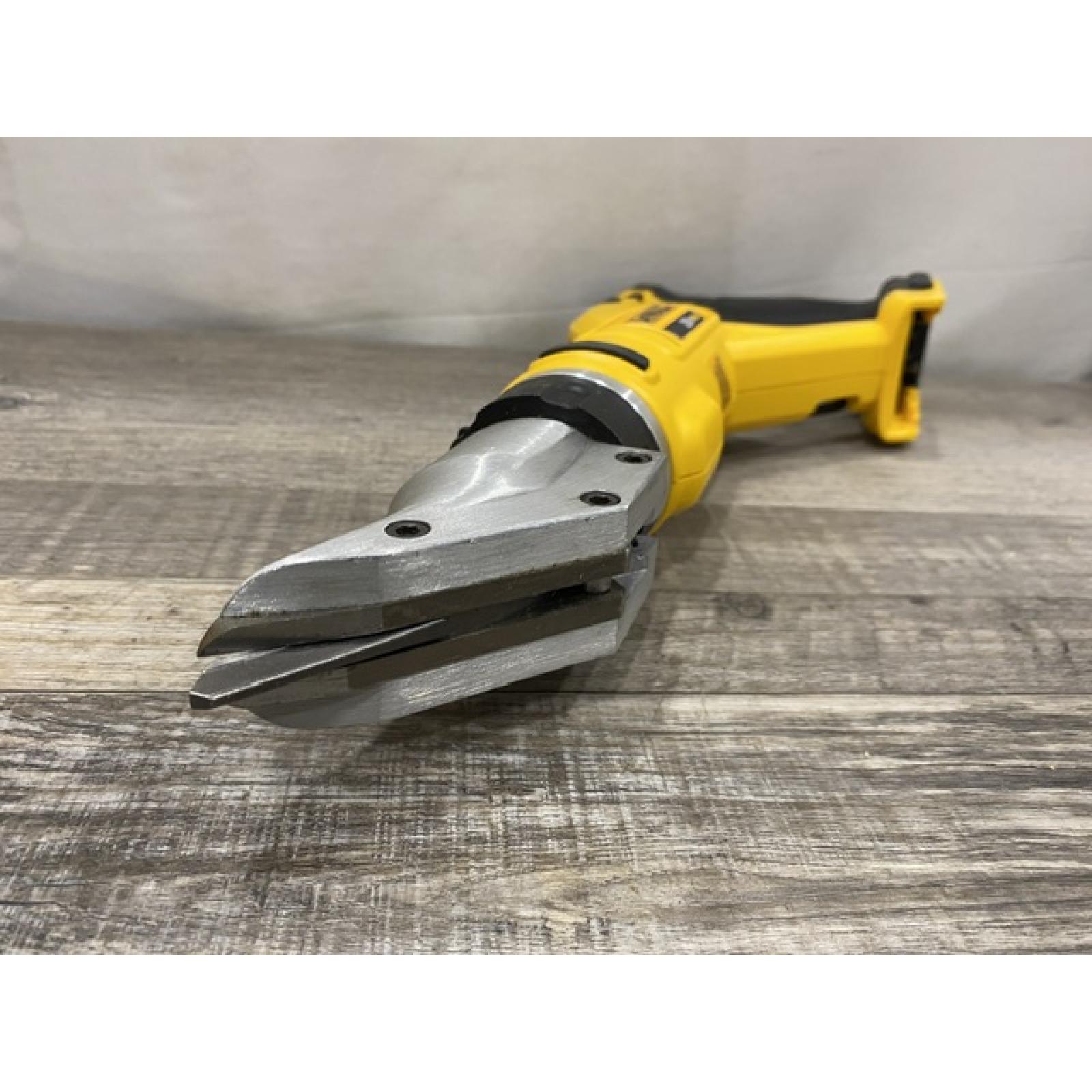 AS-IS DEWALT 20V MAX Cordless 18-Gauge Swivel Head Shears (Tool Only)