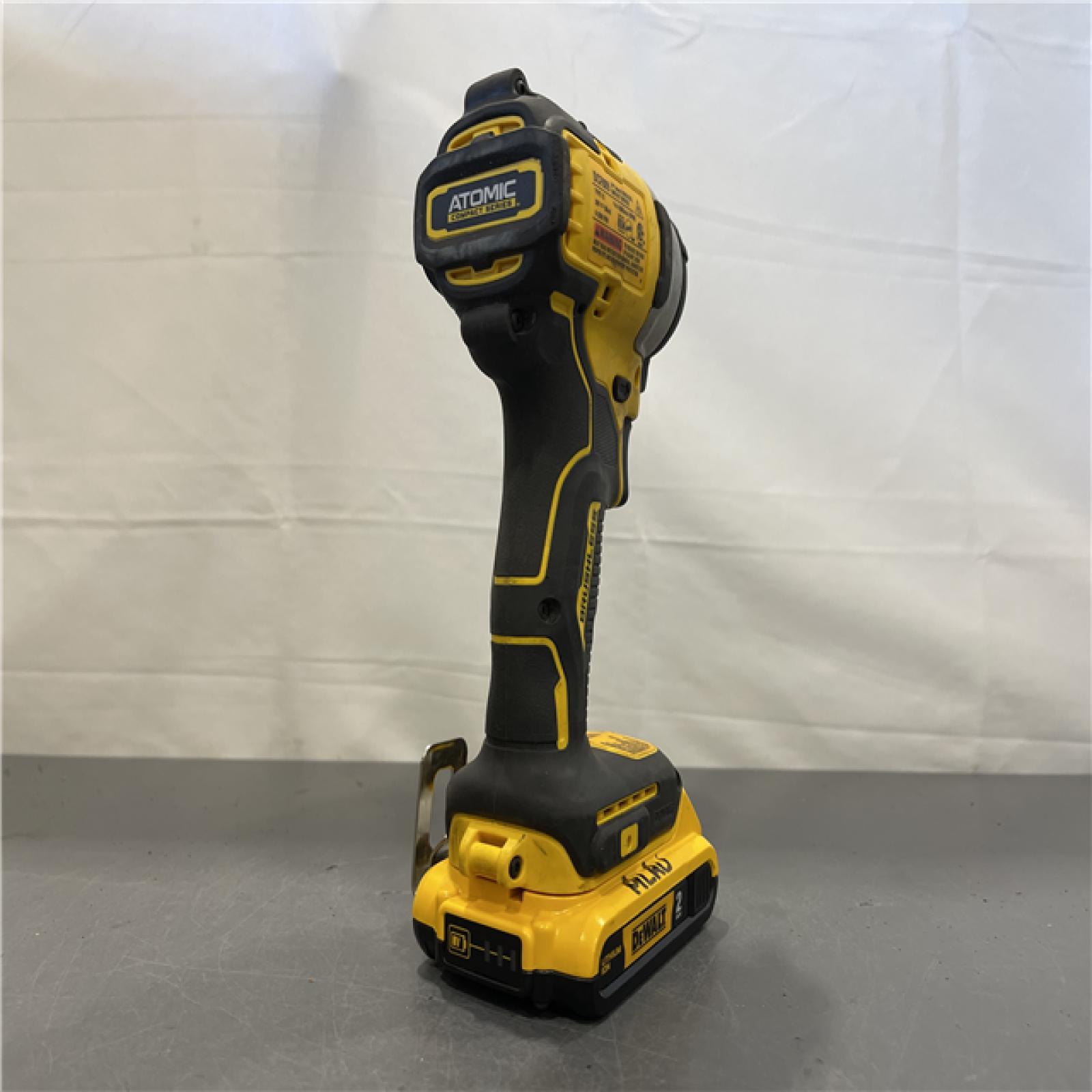 AS-IS - ATOMIC 20V MAX Lithium-Ion Brushless Cordless Compact 1/4 in. Impact Driver Kit