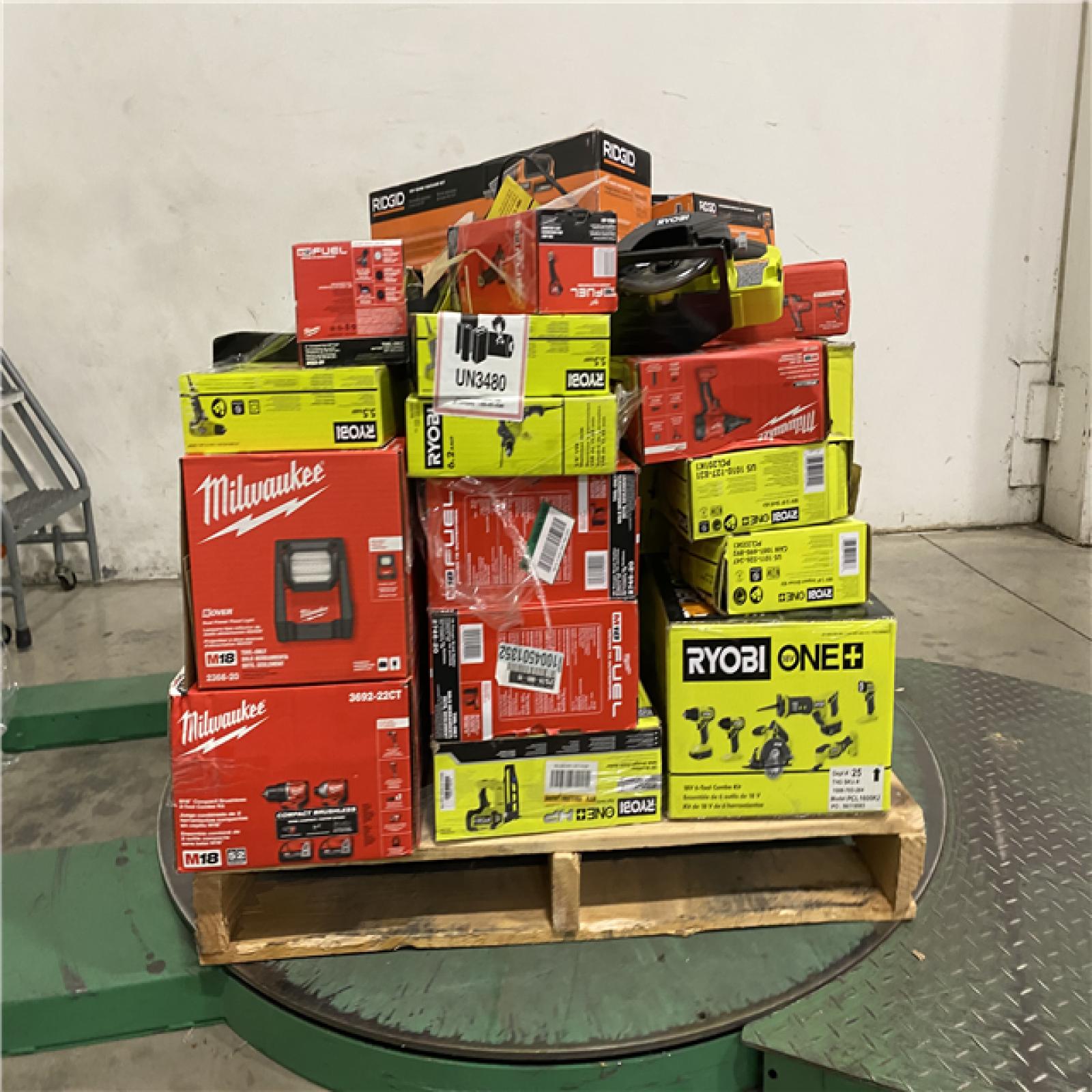 Dallas Location - As-Is Tool Pallet