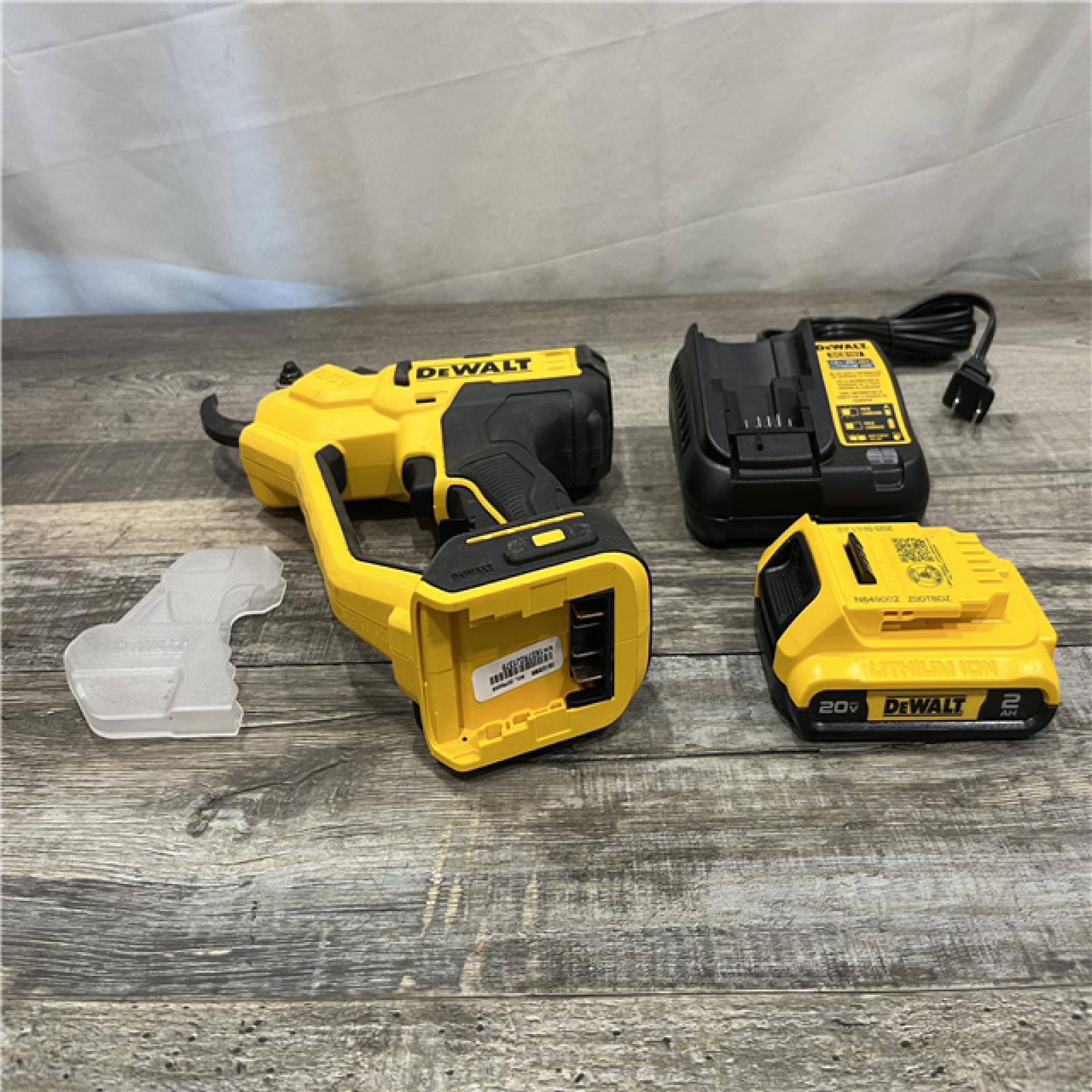 AS-IS DEWALT 20V MAX Cordless Pruner Kit