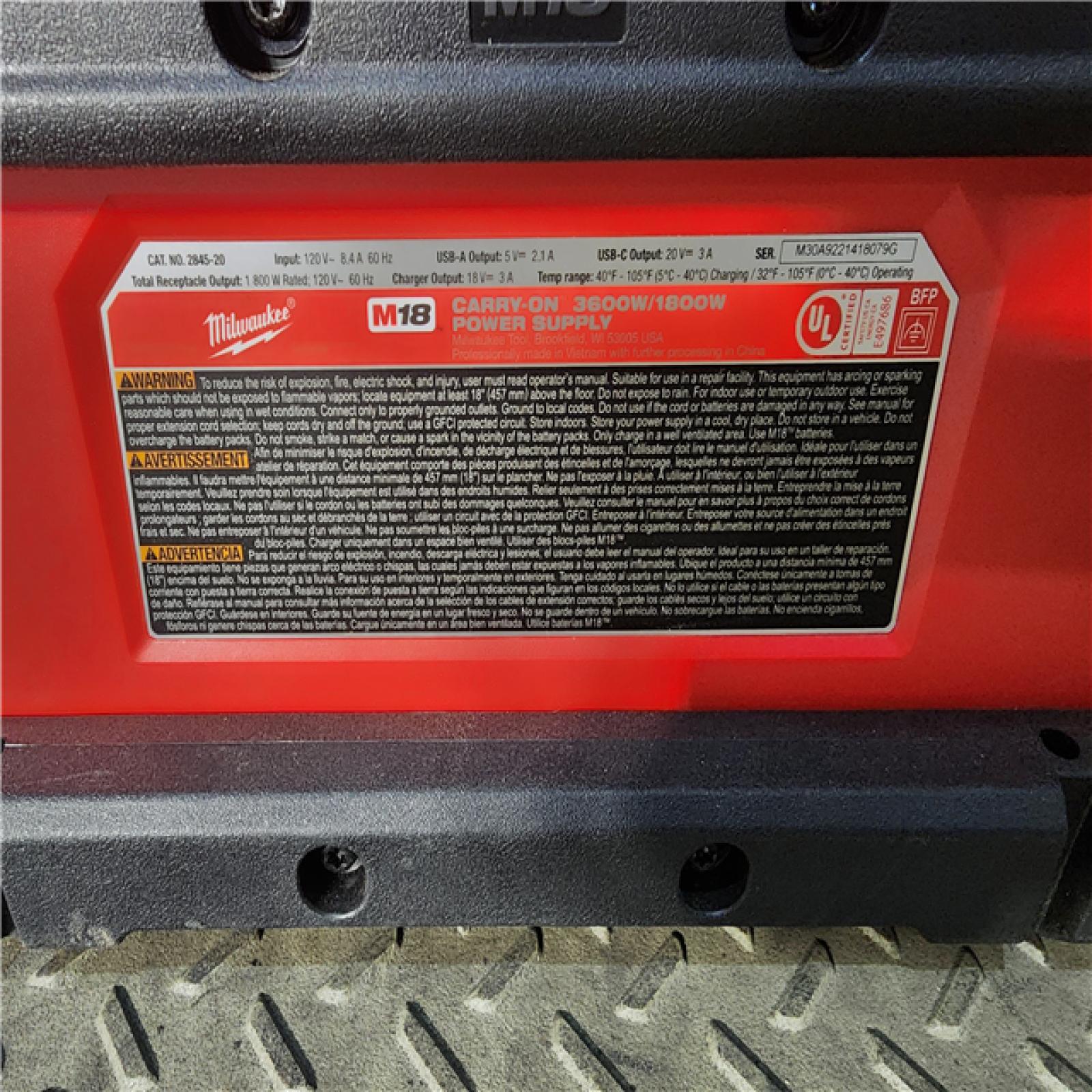 HOUSTON LOCATION - AS-IS Milwaukee M18 Cordless 3600-Watt/1800-Watt Battery Powered Power Supply (Tool Only)