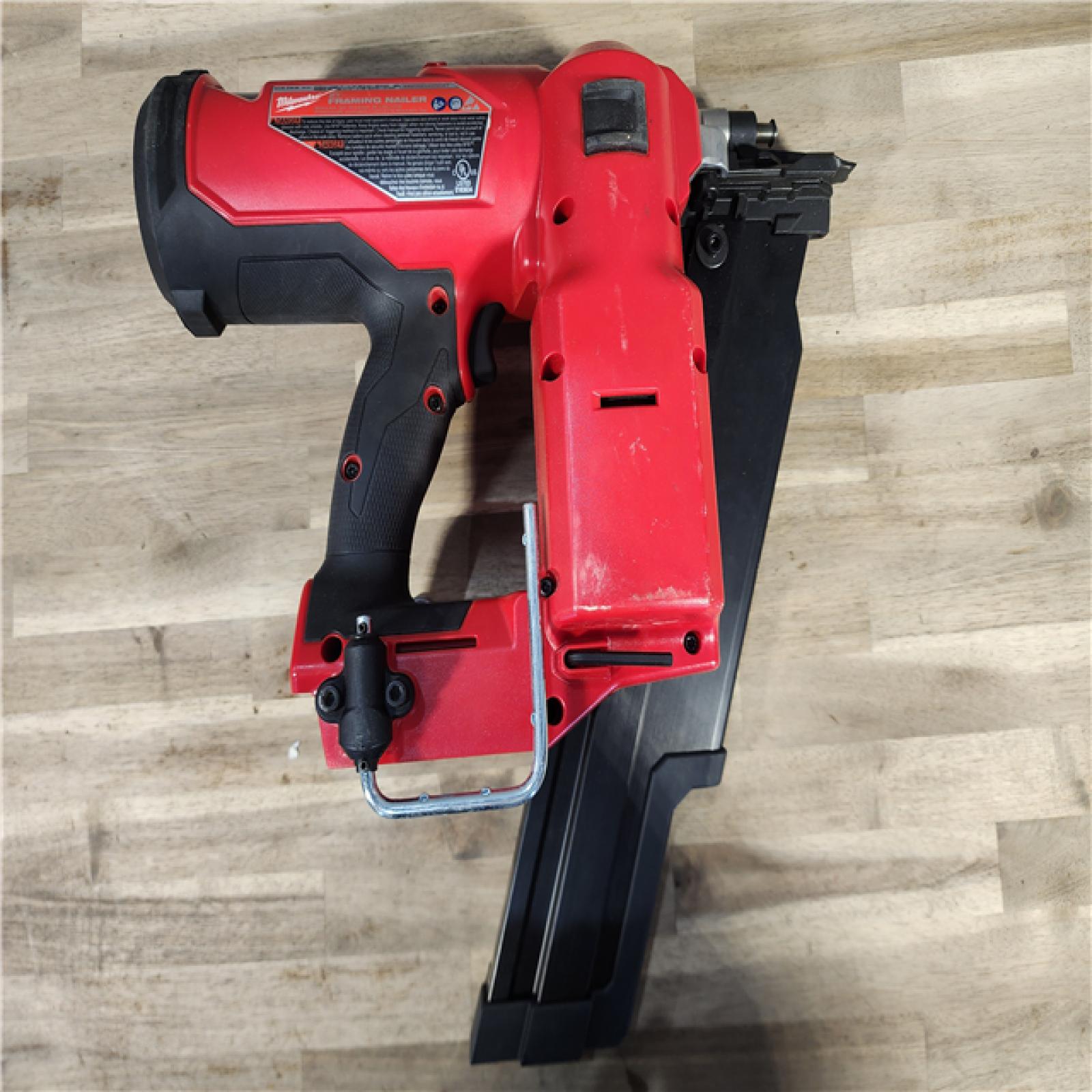 HOUSTON LOCATION - AS-IS Milwaukee 2744-20 M18 FUEL 3-1/2 in. 18-Volt 21-Degree Lithium-Ion Brushless Cordless Framing Nailer (Tool-Only)