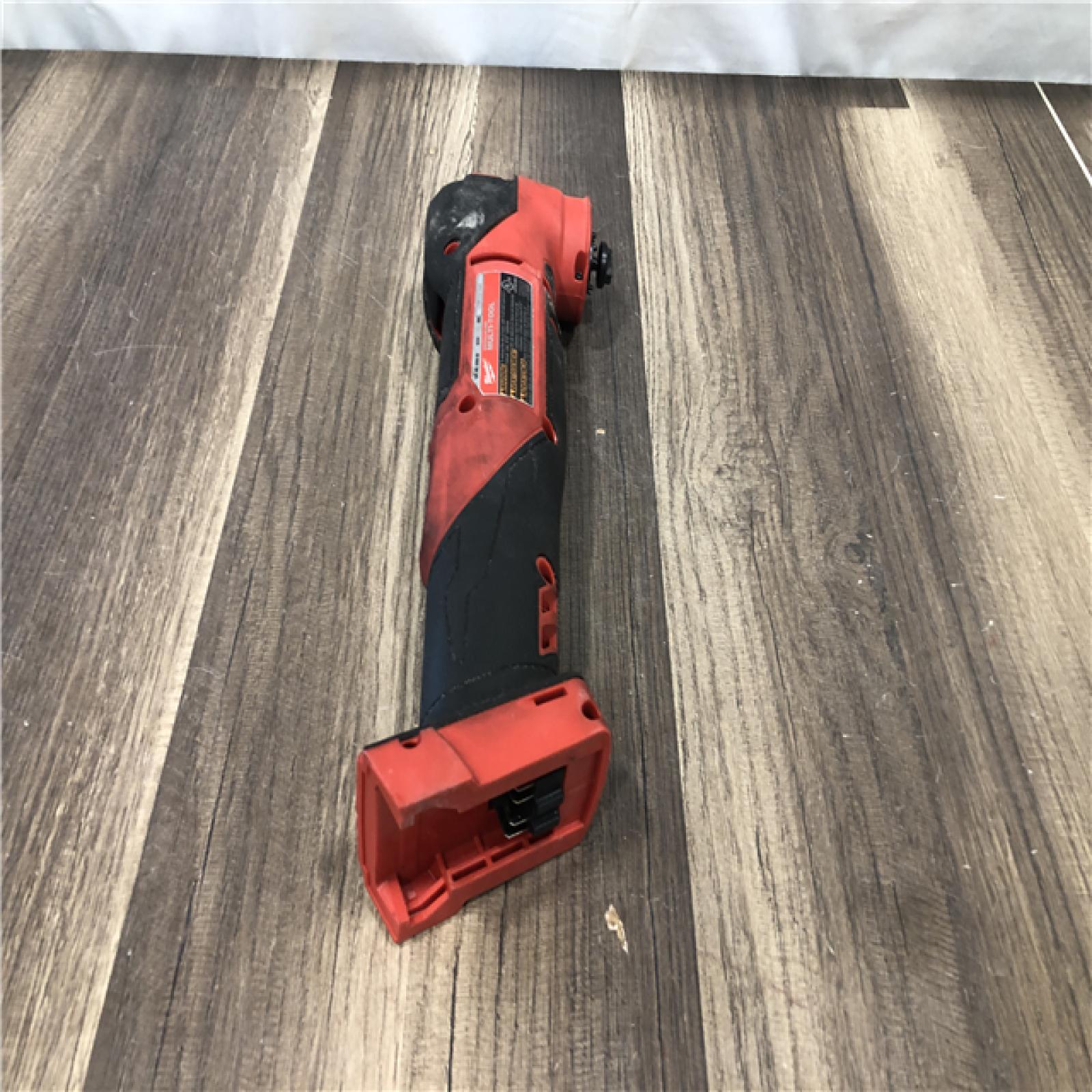 AS-IS Milwaukee  FUEL 18V Lithium-Ion Cordless Brushless Oscillating Multi-Tool (Tool-Only)