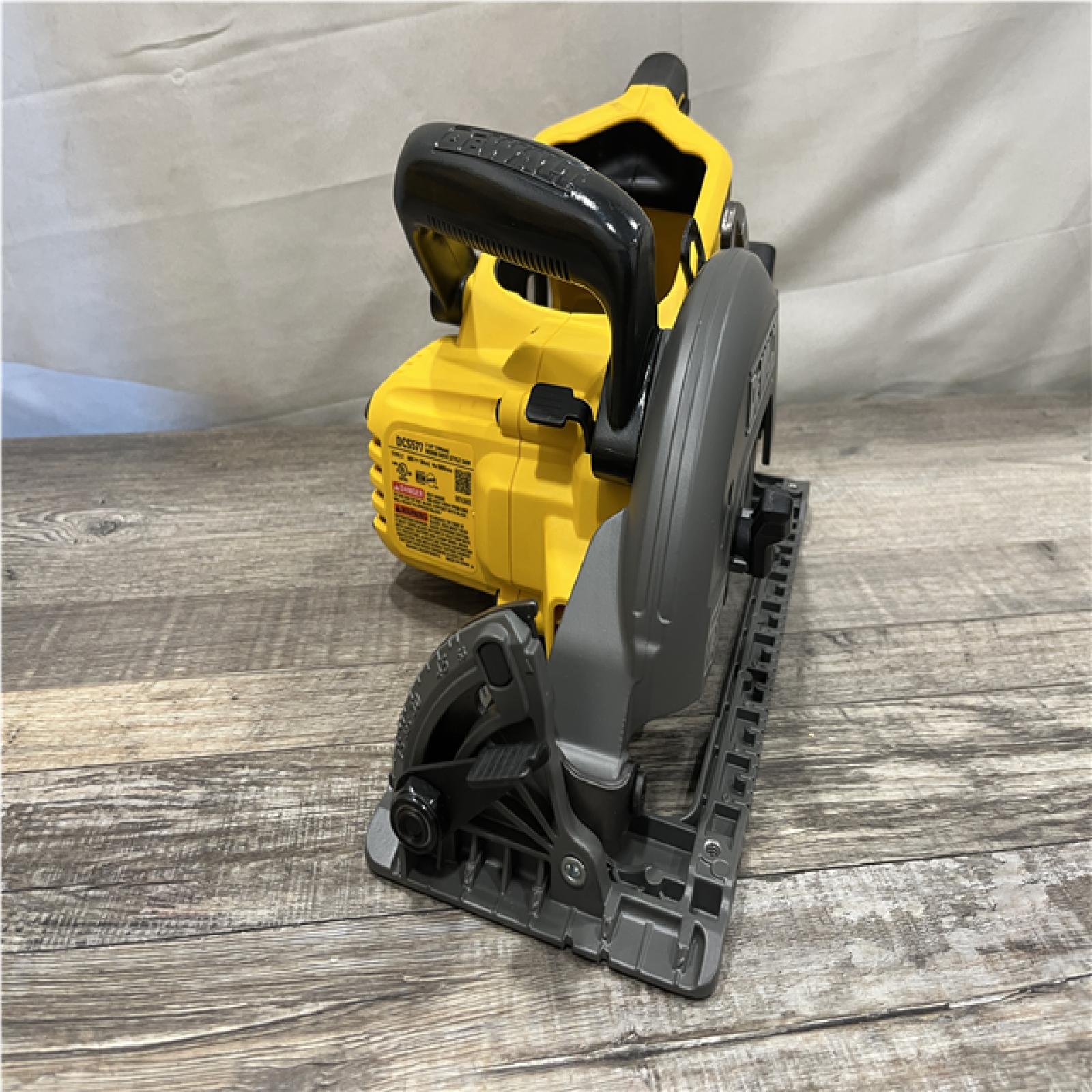 AS-IS DEWALT FLEXVOLT 60V MAX Cordless Brushless 7-1/4 in. Wormdrive Style Circular Saw (Tool Only)