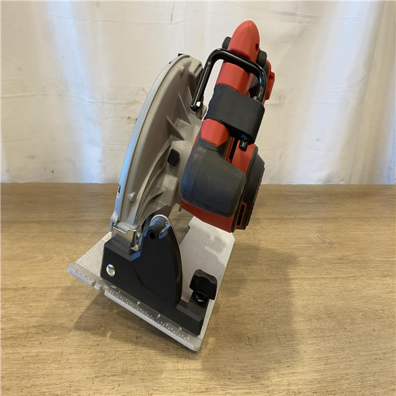 AS-IS Milwaukee 18V Lithium-Ion Brushless Cordless 7-1/4 in. Circular Saw (Tool-Only)
