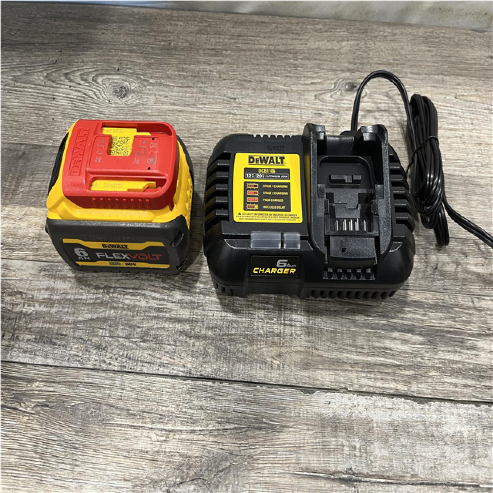AS-IS DEWALT FLEXVOLT 20V/60V MAX Lithium-Ion 6.0Ah Battery Pack Kit