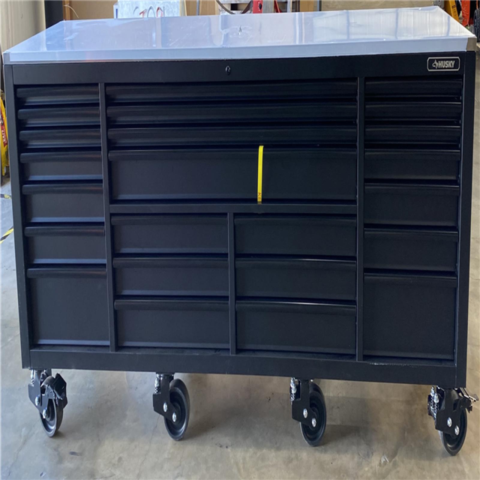 Houston Husky 96In 24 Drawer Mobile Workbench