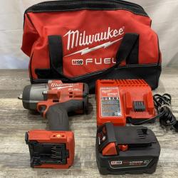 AS-IS Milwaukee FUEL 18V Lithium-Ion Brushless Cordless 1/2 in. Impact Wrench w/Friction Ring Kit