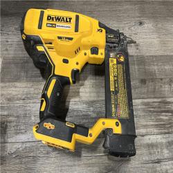 AS-IS DEWALT 20V MAX XR 18 Gauge Brad Nailer Kit