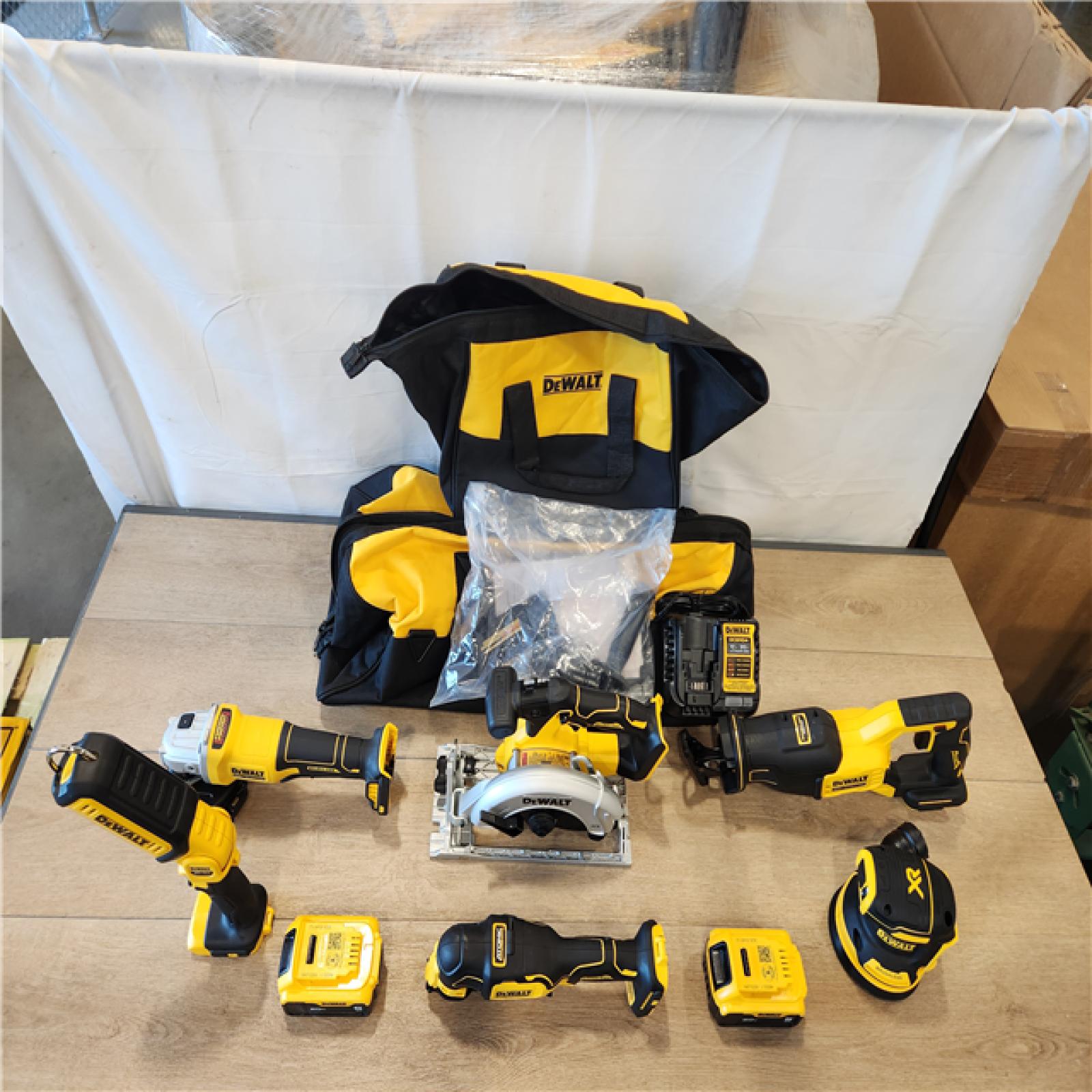 DEWALT 20V Lithium-Ion Cordless 6-Tool Combo Kit