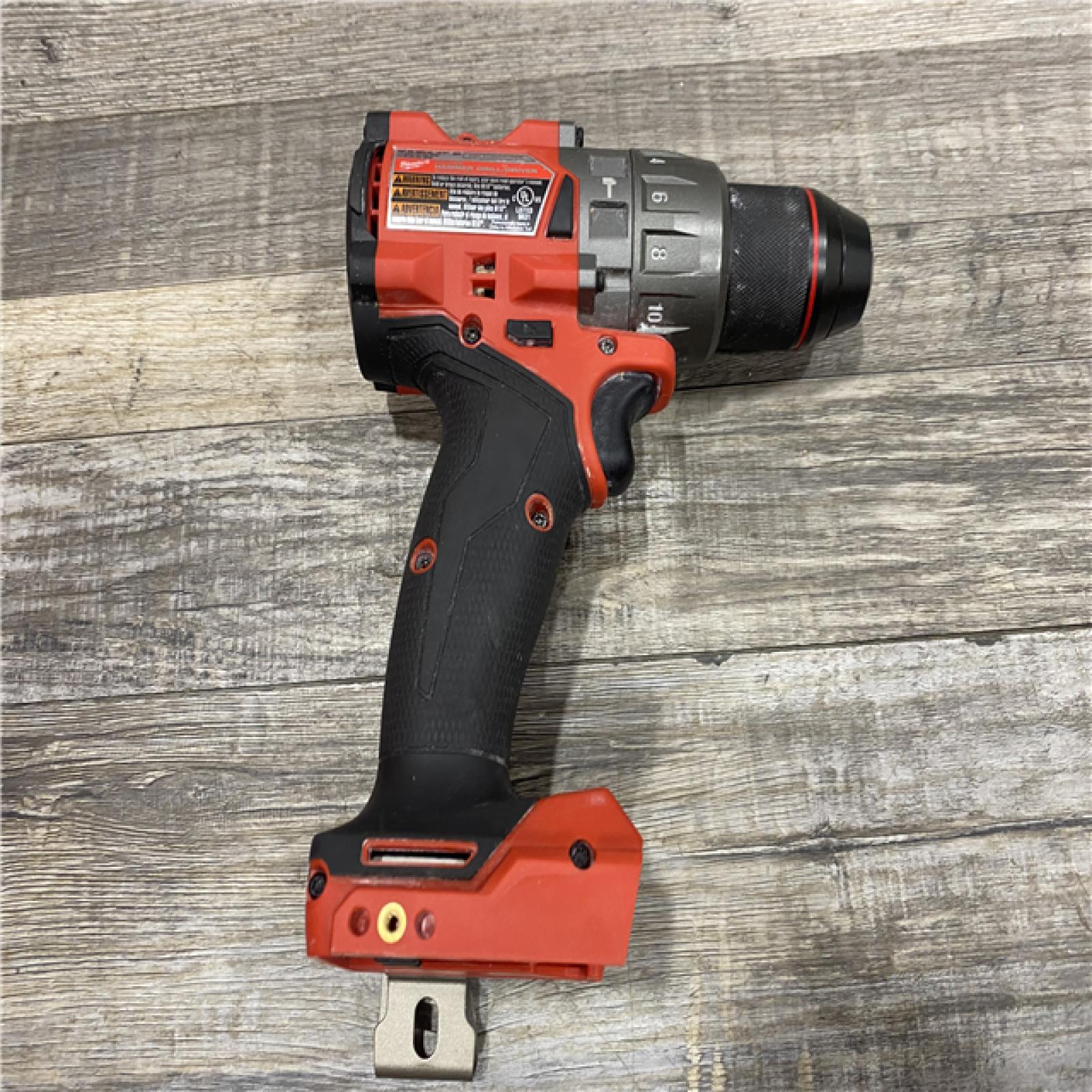 AS-IS Milwaukee FUEL 18V Lithium-Ion Brushless Cordless 1/2 in. Hammer Drill Driver Kit