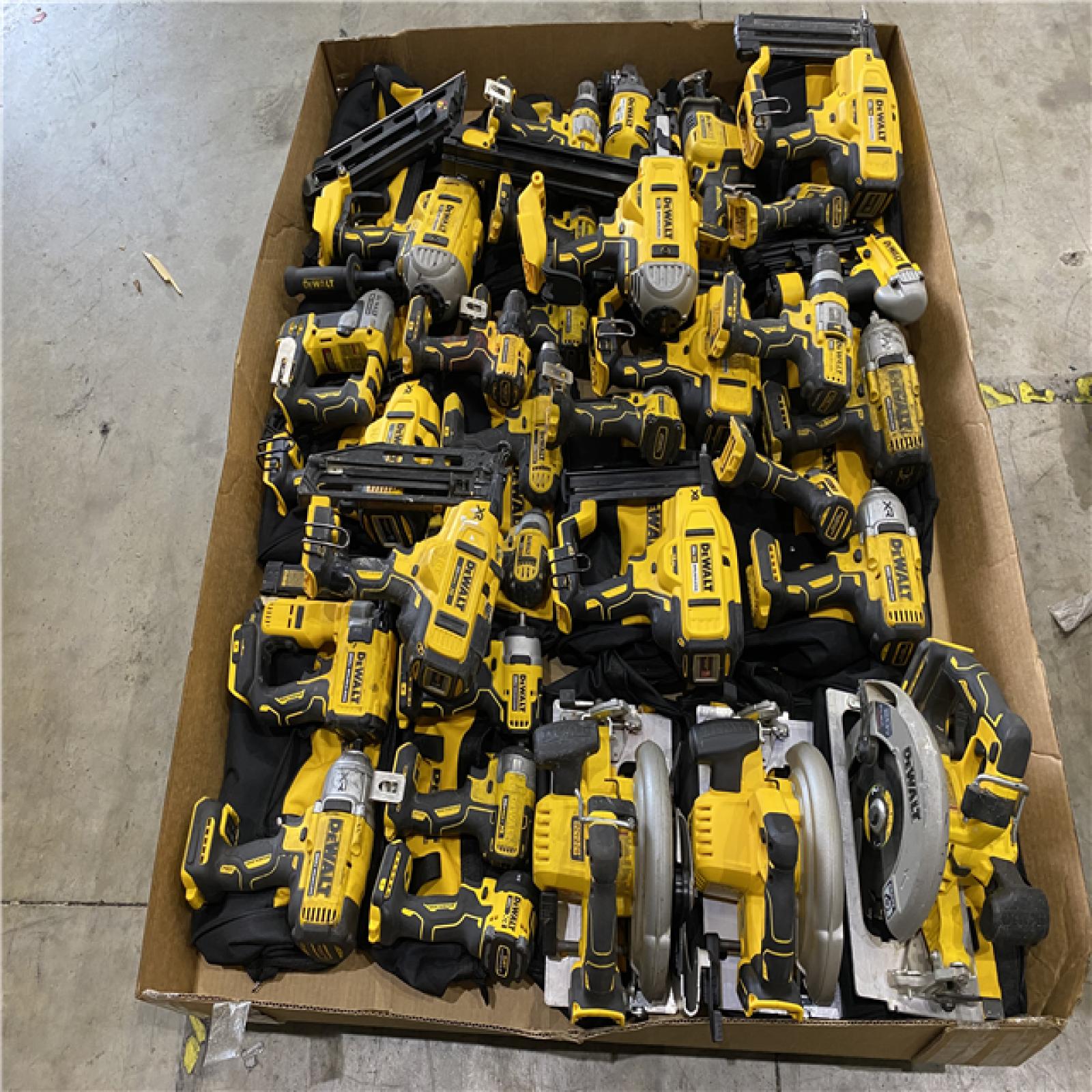 Houston Location AS IS - Tool Pallet