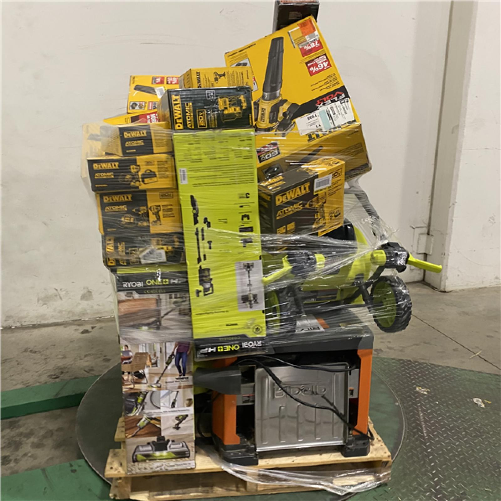 Dallas Location - As-Is Tool Pallet