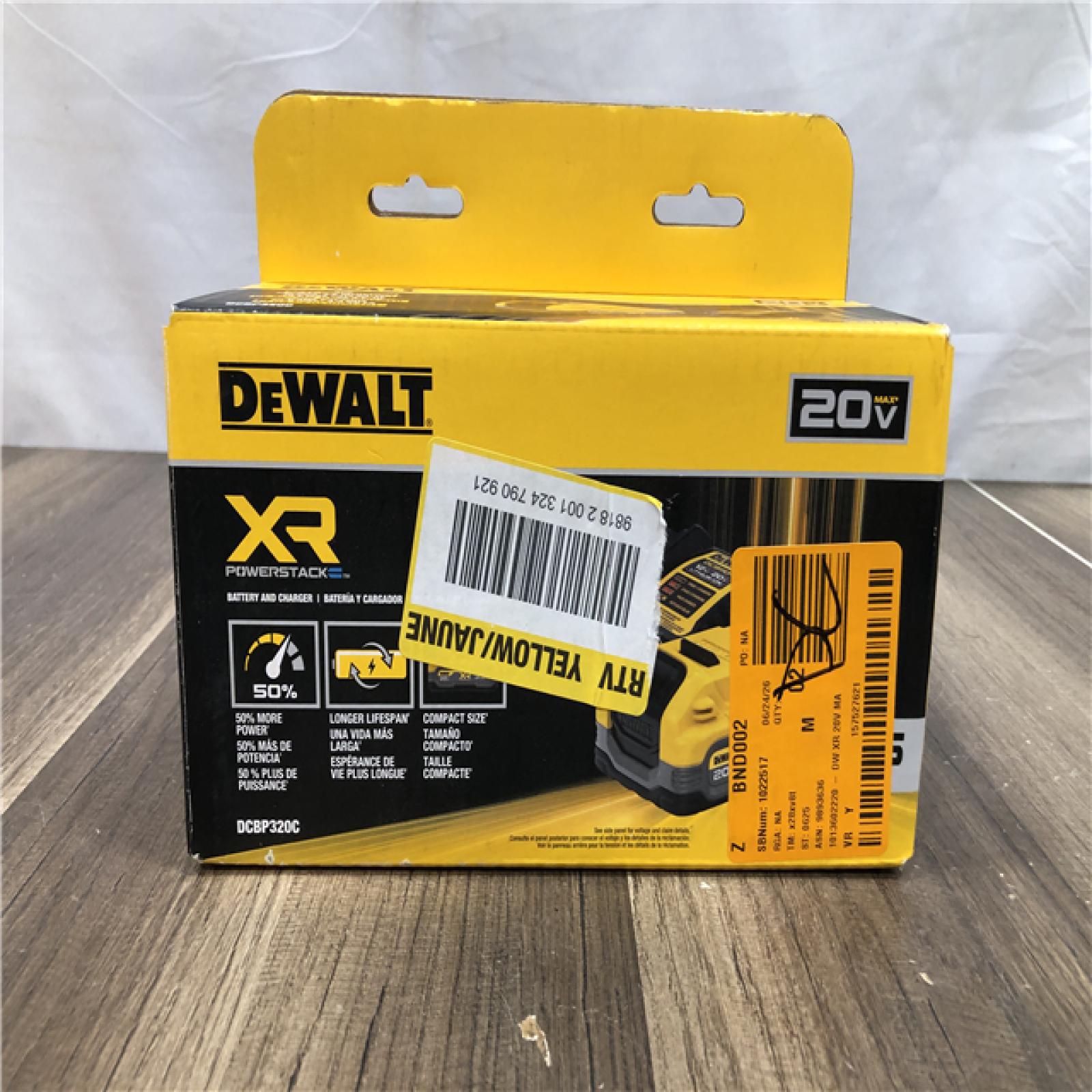 NEW- DEWALT 20V MAX XR POWERSTACK Lithium-Ion Battery Starter Kit