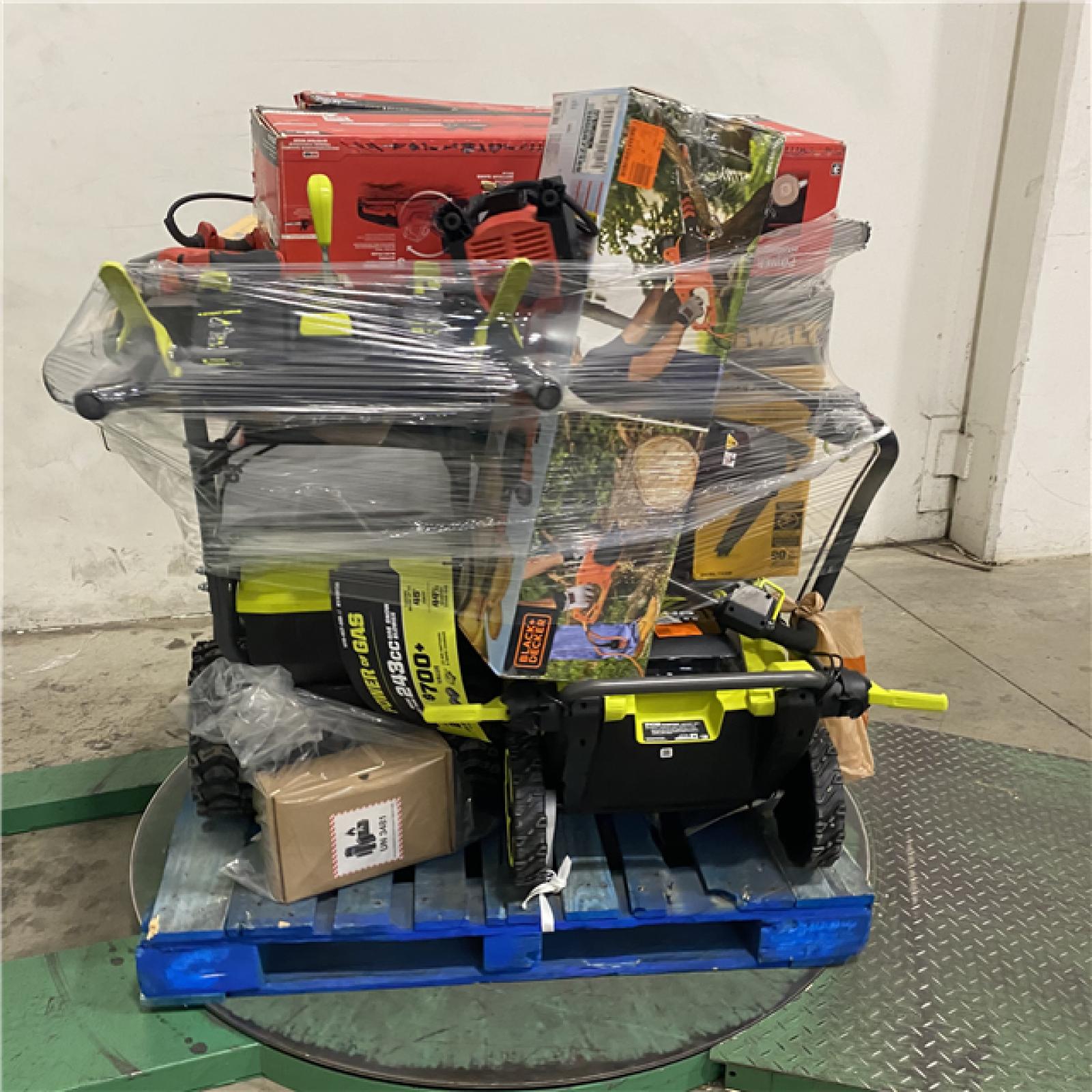 Dallas Location - As-Is Tool Pallet