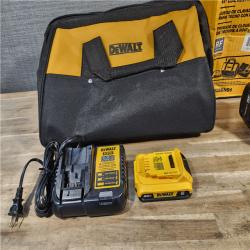 HOUSTON LOCATION - AS-IS DEWALT Roofing Nailer Cordless Kit w/ Battery & Charger
