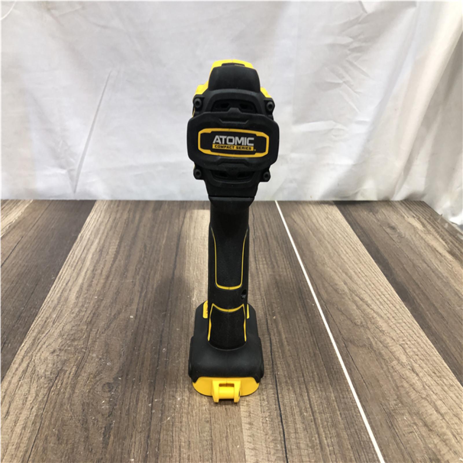 AS-IS DEWALT Atomic 20V Lithium-Ion Cordless Compact 1/2 in. Drill/Driver Kit