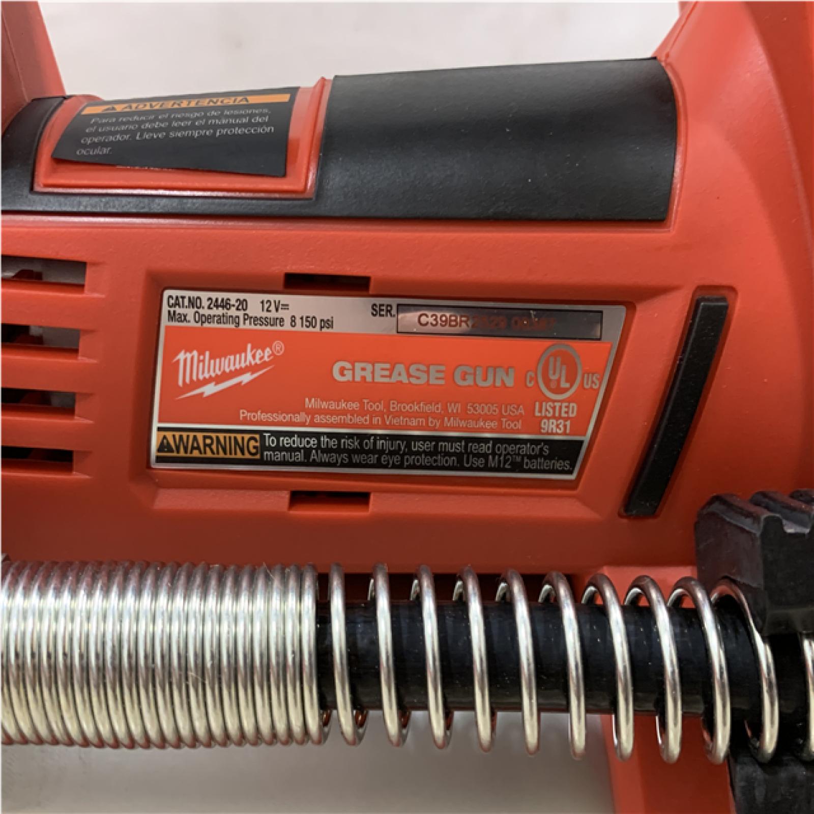 AS-IS Milwaukee 12V Lithium-Ion Cordless Grease Gun (Tool-Only)