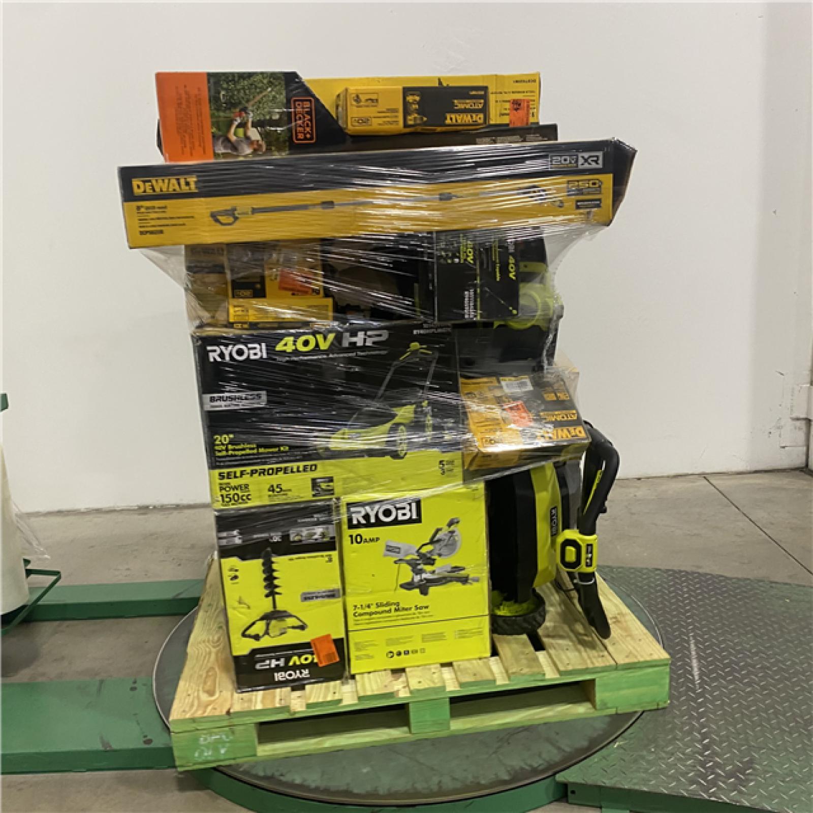 Dallas Location - As-Is Tool Pallet