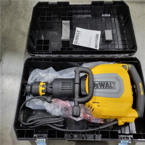 CALIFORNIA NEW DEWALT 27 LBS. 12.3 KG SDS MAX INLINE CHIPPING HAMMER KIT
