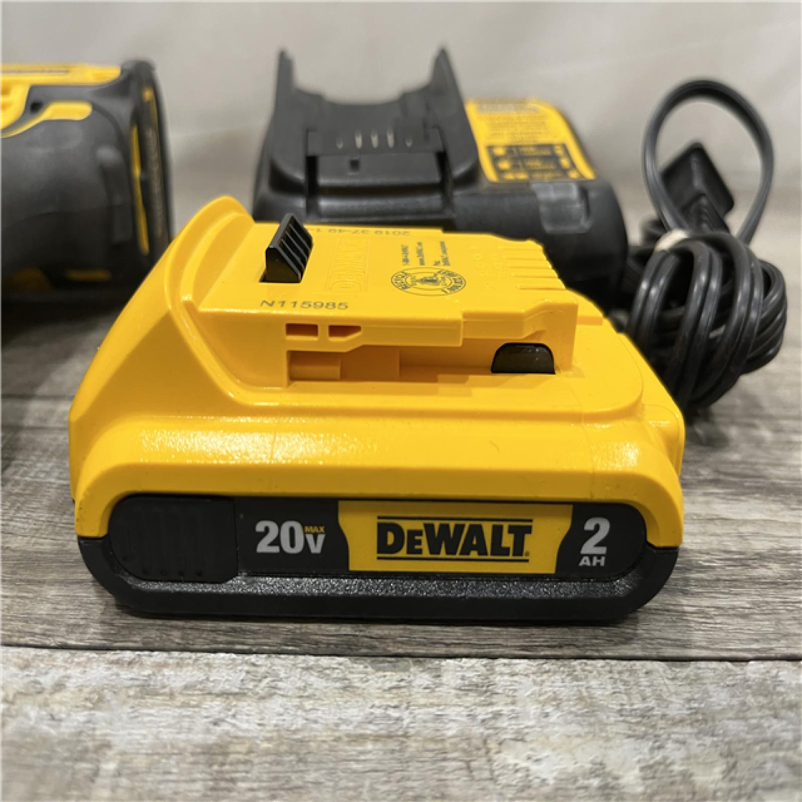 AS-IS DEWALT Atomic 20V Max Lithium-Ion Brushless Cordless Compact 1/4 in. Impact Driver Kit