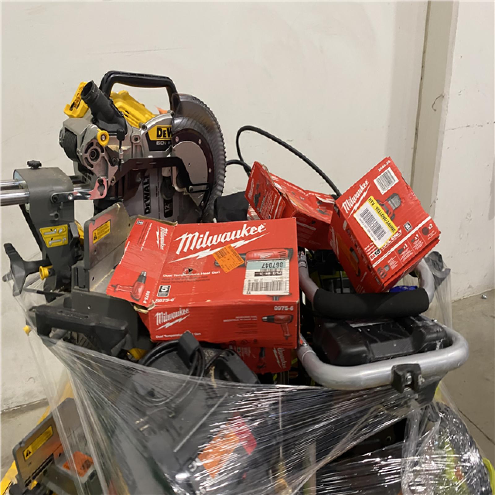 Dallas Location - As-Is Tool Pallet