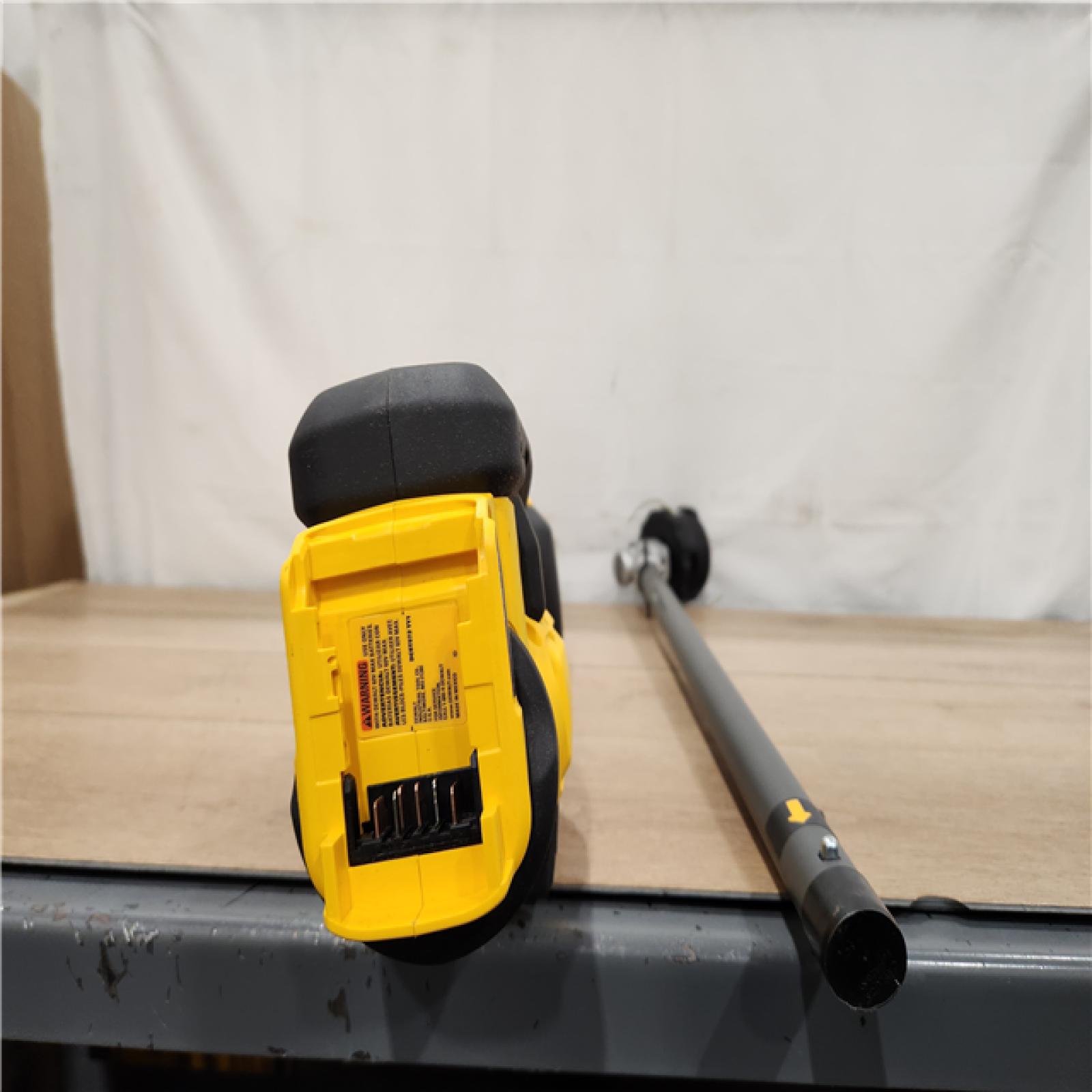 DEWALT FLEXVOLT 60V MAX 17 in. Cordless Battery Powered Attachment Capable Trimmer Kit with (1) FLEXVOLT 3Ah Battery & Charger