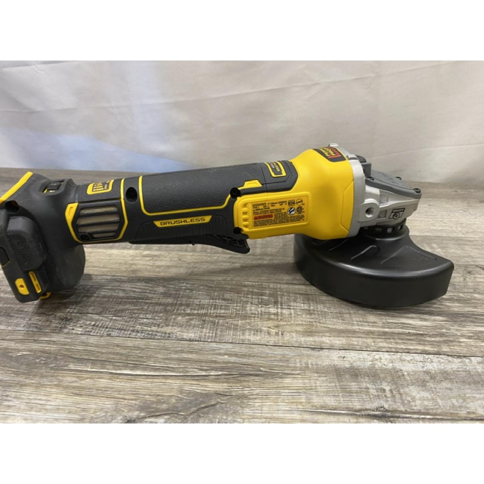 AS-IS DEWALT 20V XR Cordless 4-1/2. in. to 5 in. Variable Speed Angle Grinder (Tool Only)
