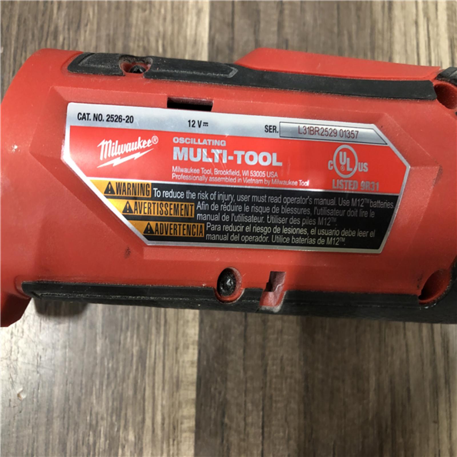 AS-IS Milwaukee M12 FUEL 12V Lithium-Ion Cordless Oscillating Multi-Tool (Tool-Only)