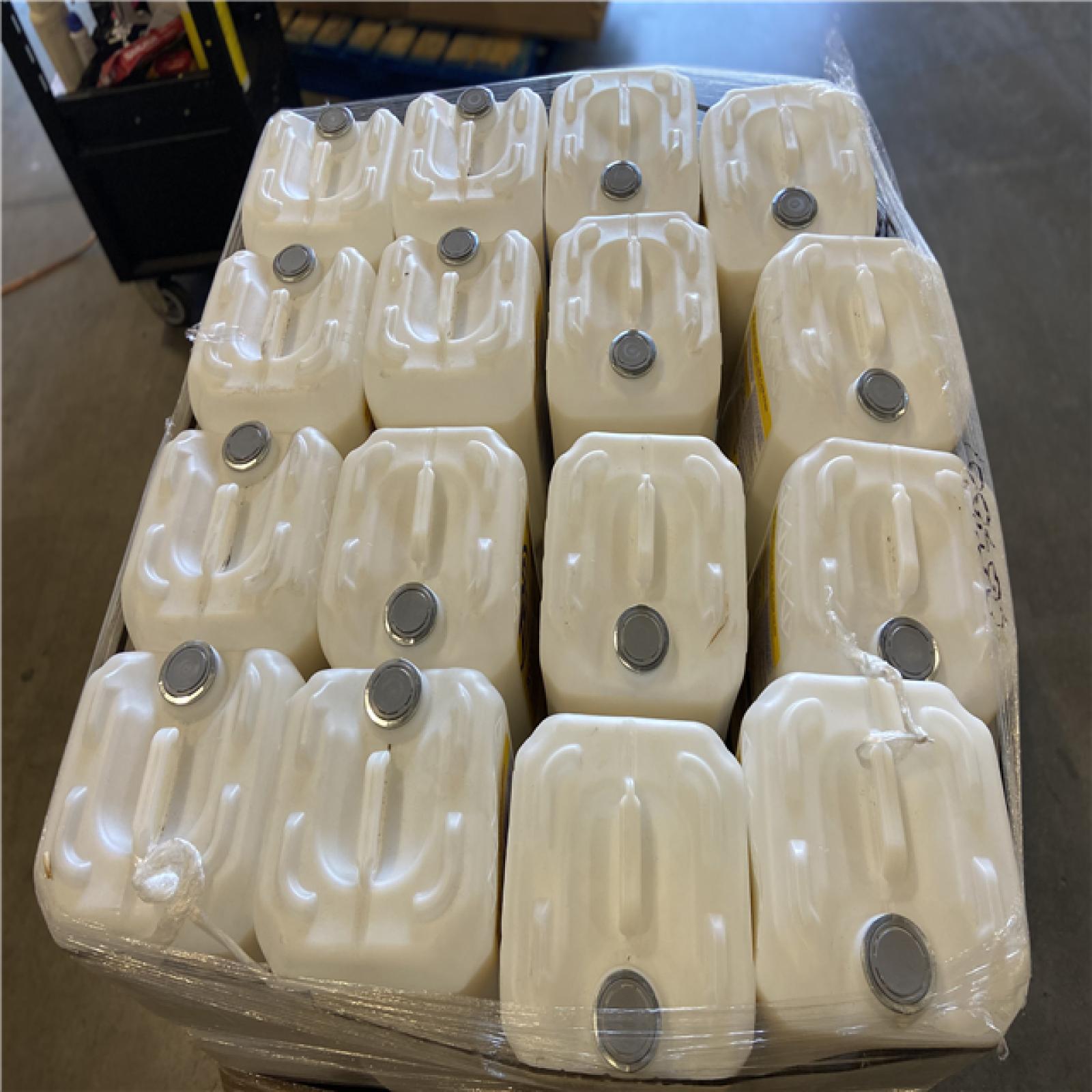DALLAS LOCATION - ZEP 5-Gallon Wet-Look Floor Polish - (32 UNITS)