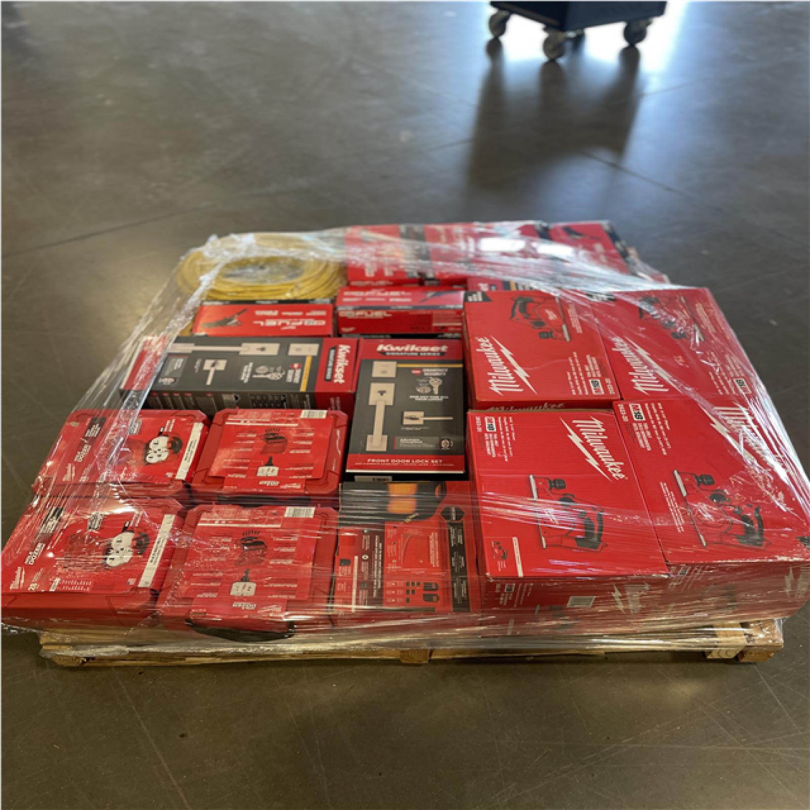 DALLAS LOCATION- NEW!- Mixed Pallet