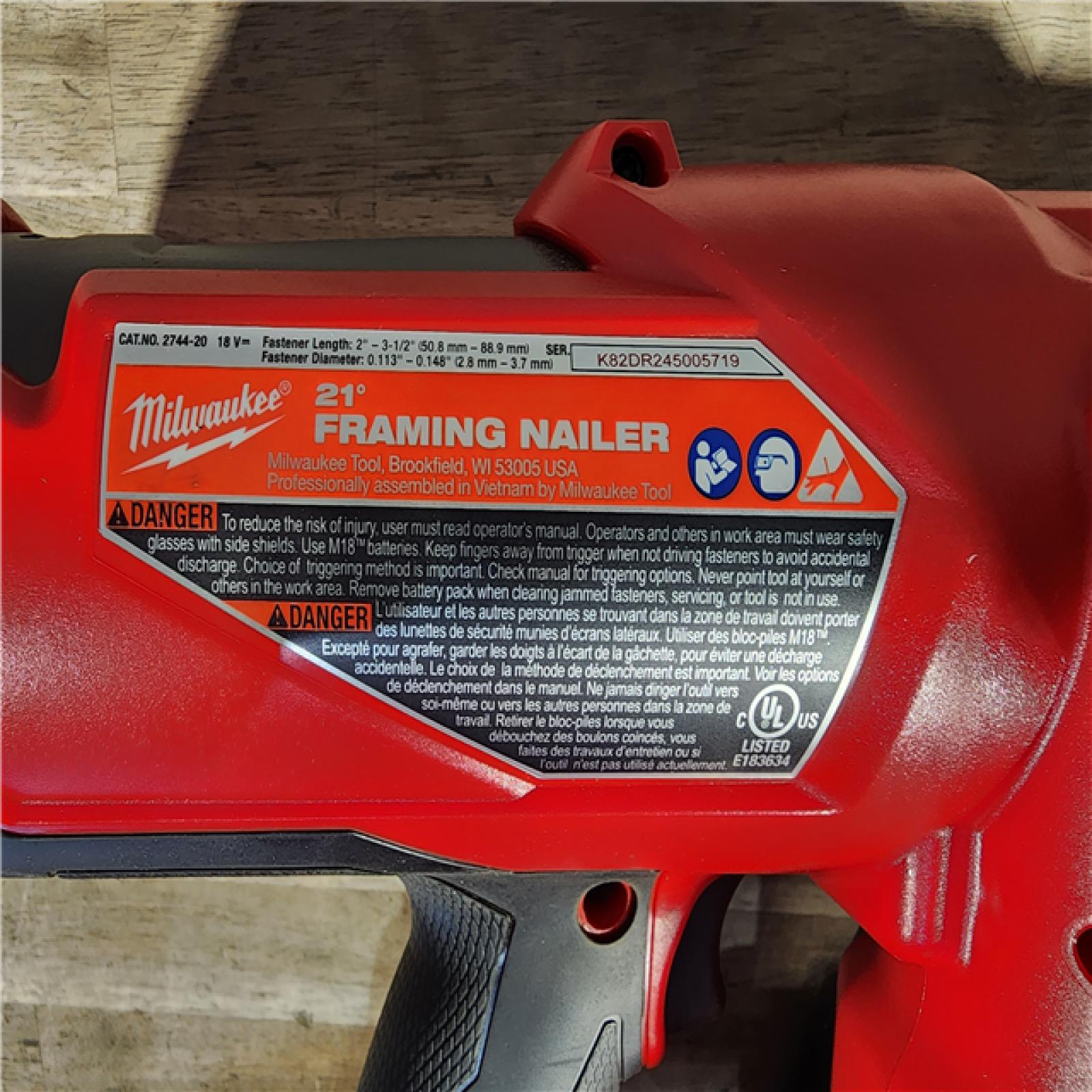 HOUSTON LOCATION - AS-IS (APPEARS LIKE NEW) Milwaukee 2744-20 M18 FUEL 3-1/2 in. 18-Volt 21-Degree Lithium-Ion Brushless Cordless Framing Nailer (Tool-Only)