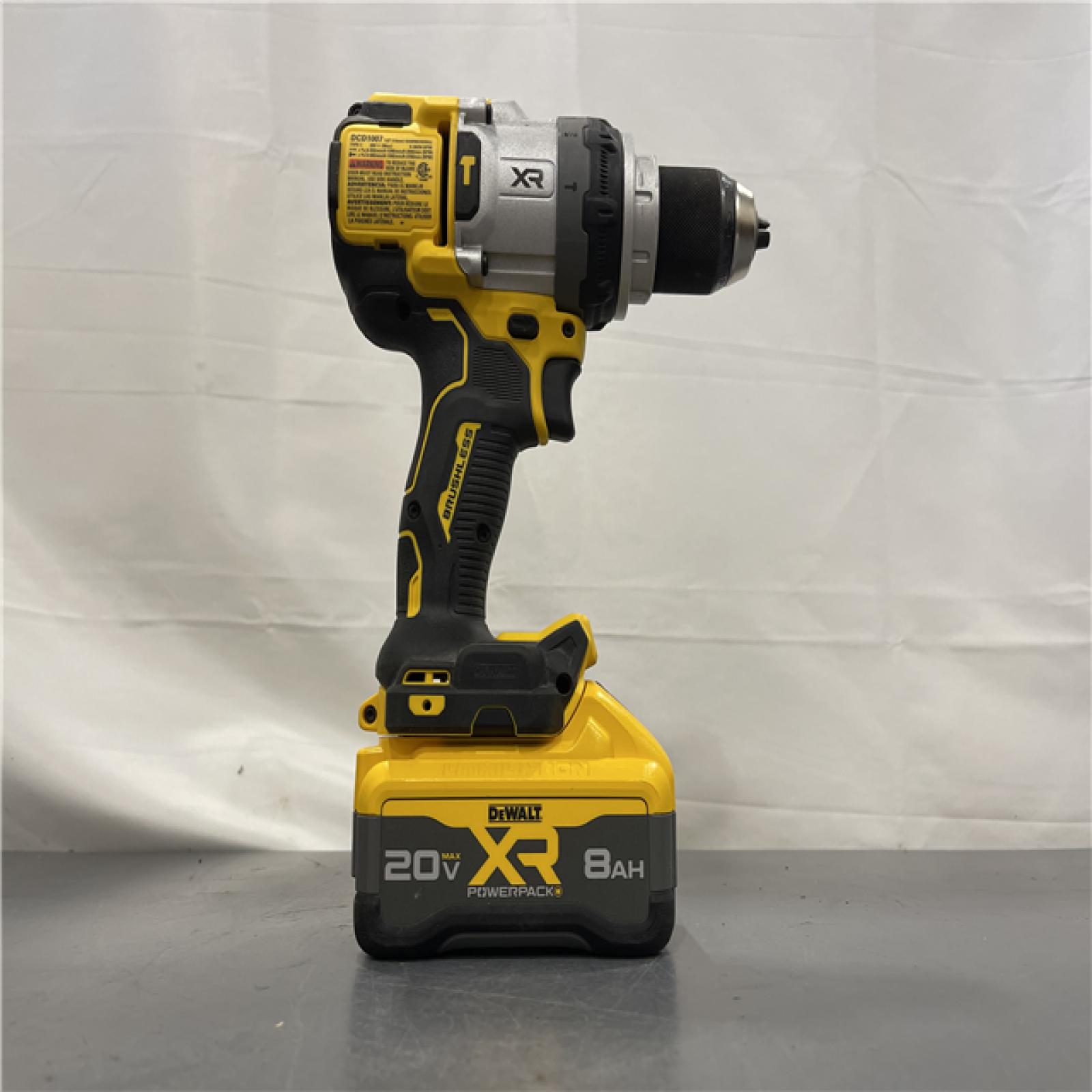 AS-IS - DEWALT 20V XR Lithium-Ion Cordless Hammer Drill Kit