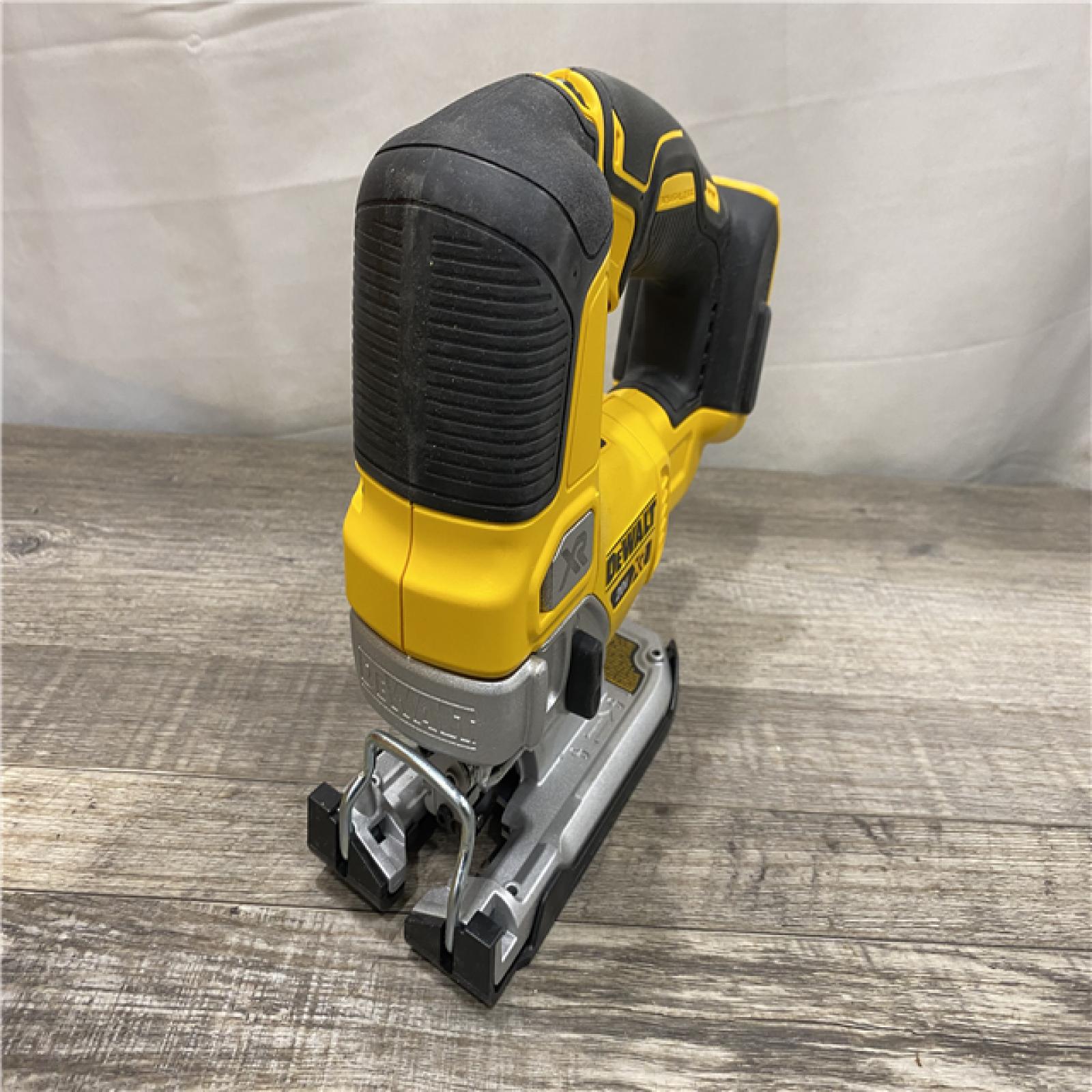 AS-IS DEWALT 20V MAX XR Cordless Brushless Jigsaw (Tool Only)
