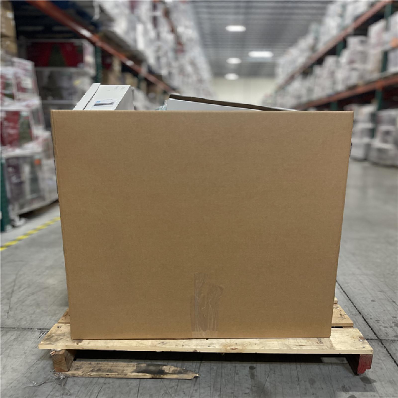 DALLAS LOCATION- NEW!- BULLSEYE MIXED PALLET