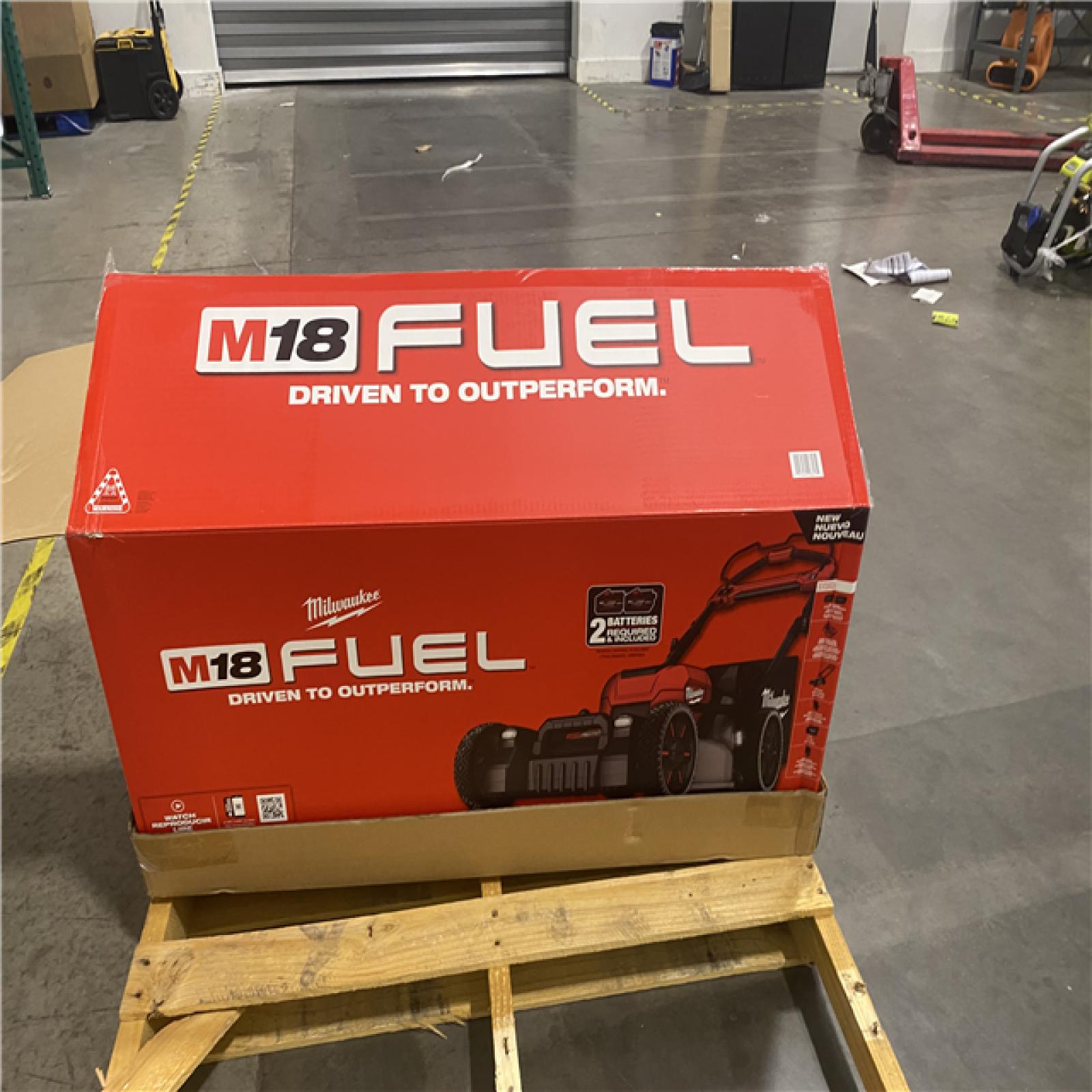 Dallas Location - As-Is Milwaukee 18 FUEL 21 Self-Propelled Dual Battery Mower Kit
