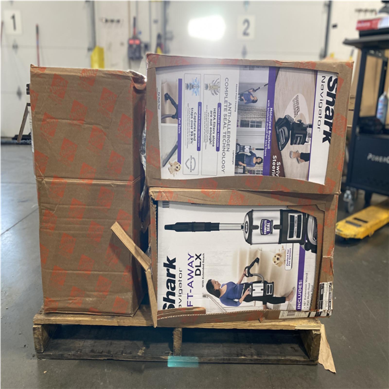 DALLAS LOCATION- NEW!- SHARK Vacuum PALLET (7 UNITS)