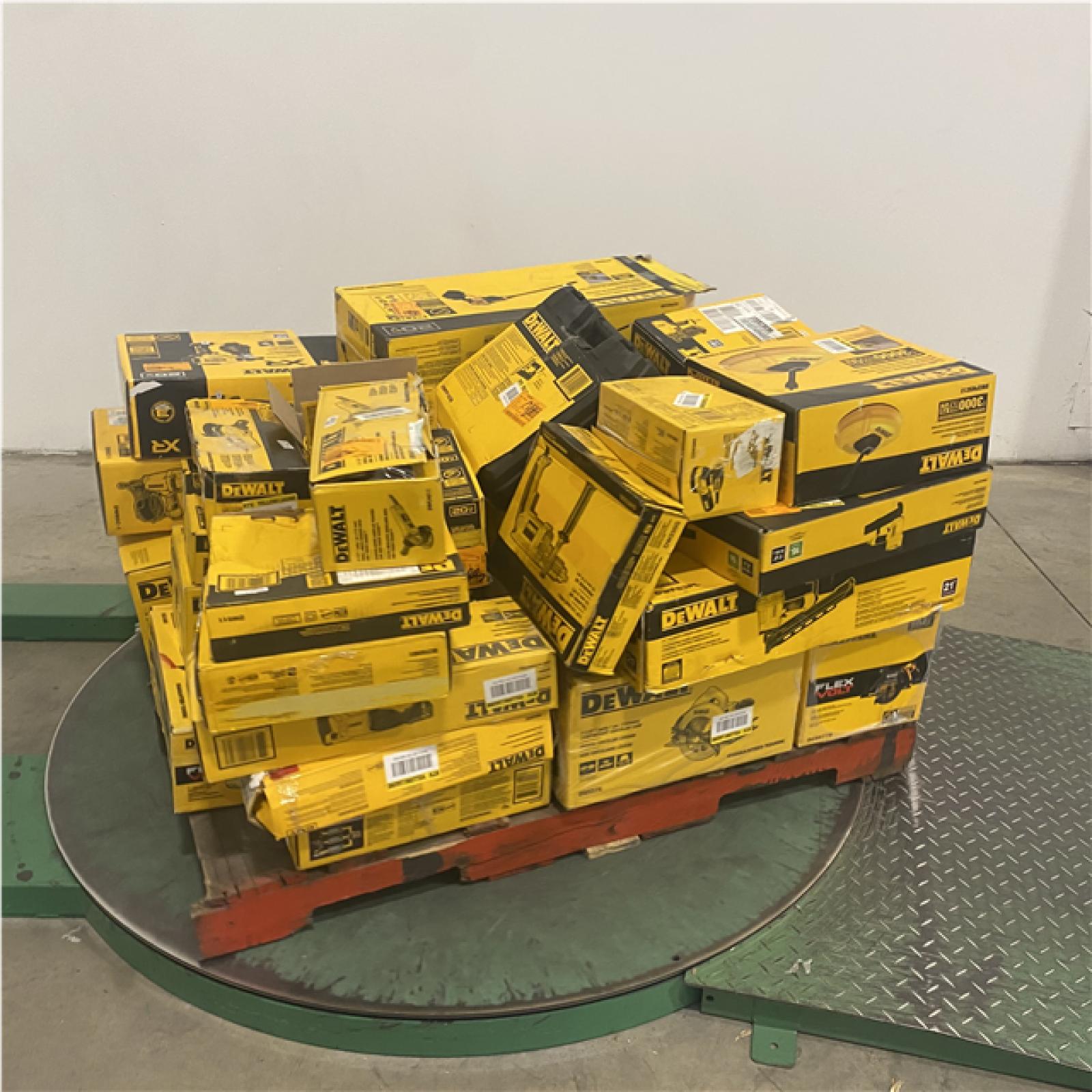 Dallas Location - As-Is Tool Pallet