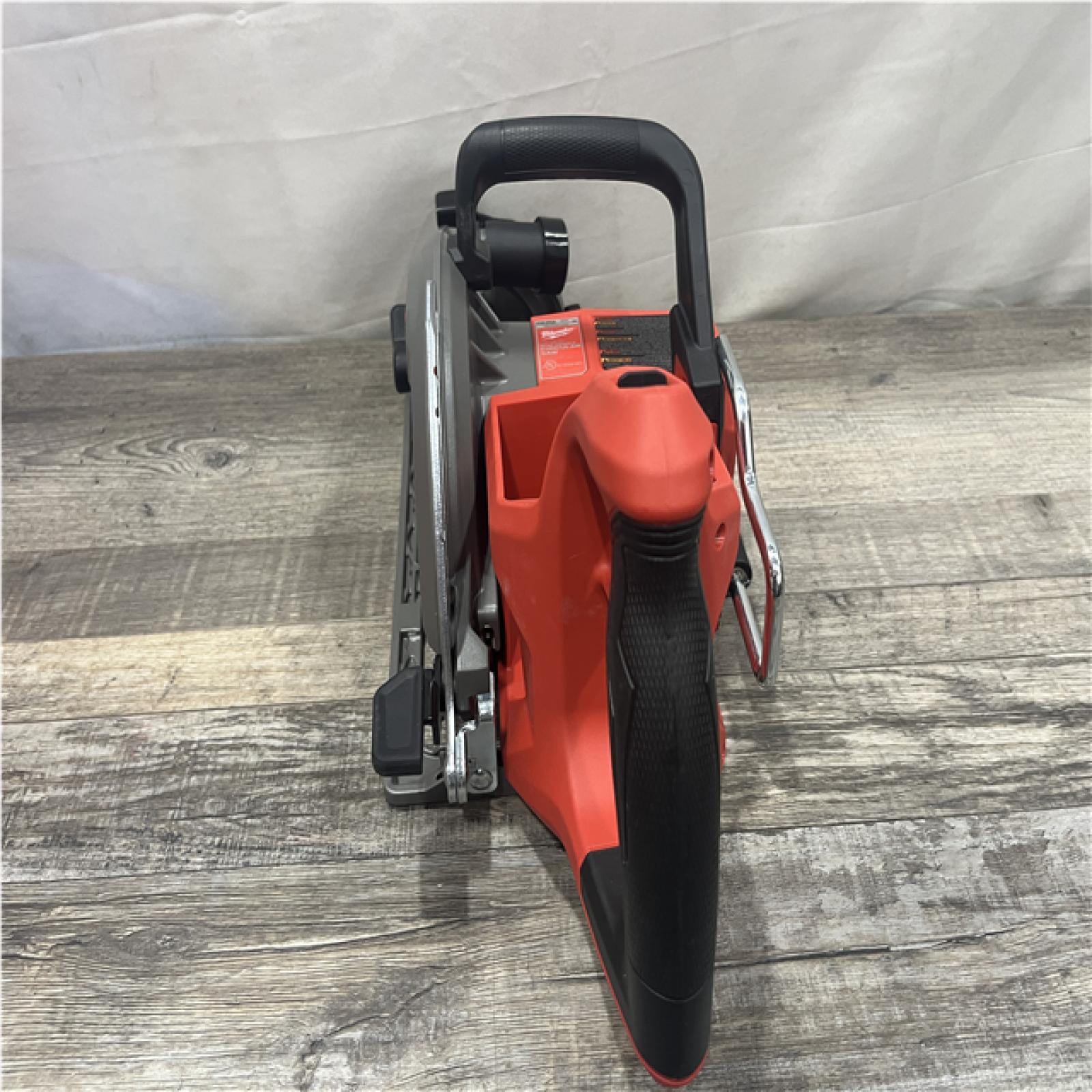 AS-IS Milwaukee FUEL 18V Lithium-Ion Cordless 7-1/4 in. Rear Handle Circular Saw (Tool-Only)