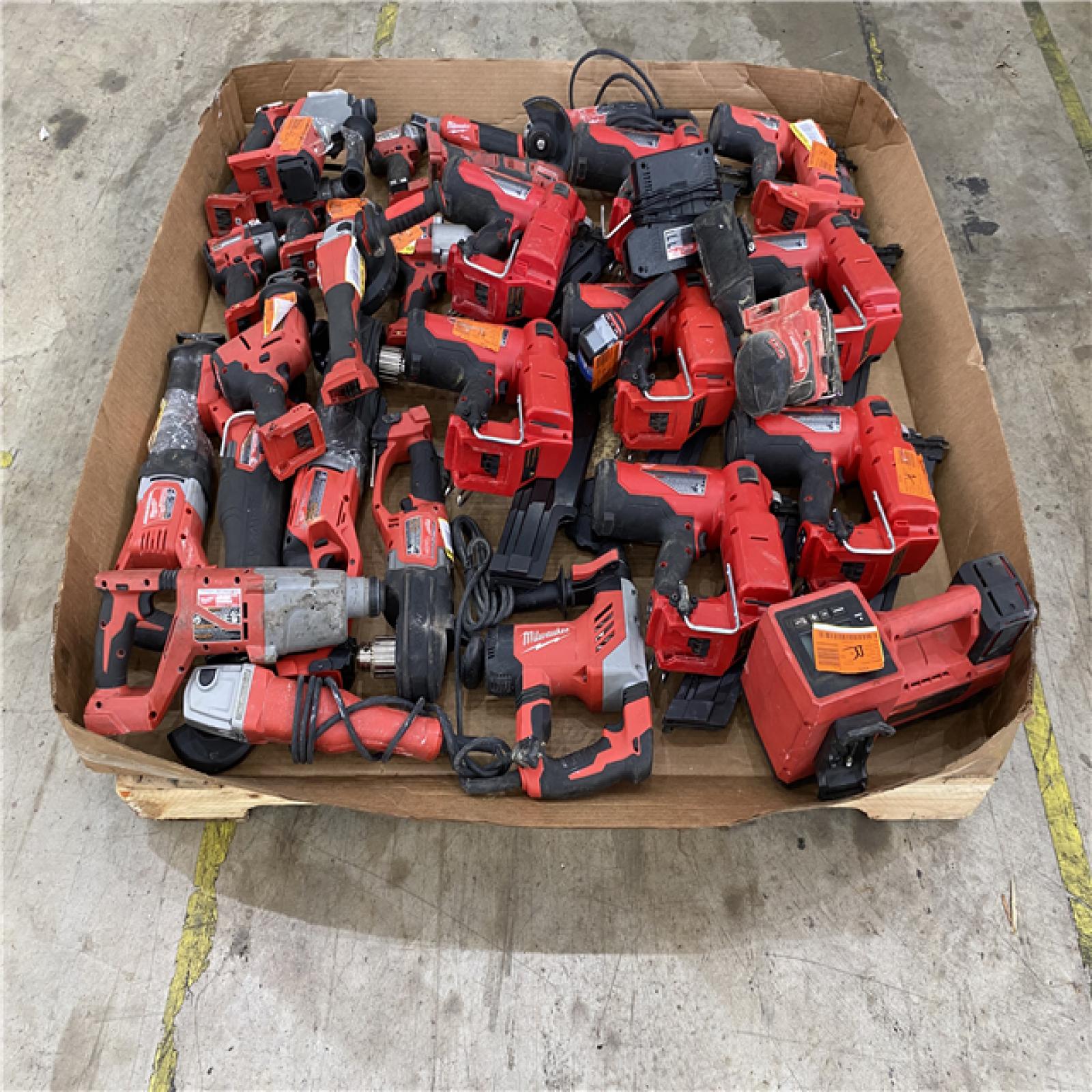 Houston Location AS IS - Tool Pallet