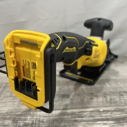AS-IS DEWALT ATOMIC 20V MAX Cordless Brushless 4-1/2 in. Circular Saw (Tool Only)