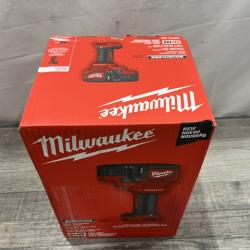 NEW - Milwaukee 18V Lithium-Ion Cordless Brushless Threaded Rod Cutter (Tool-Only)